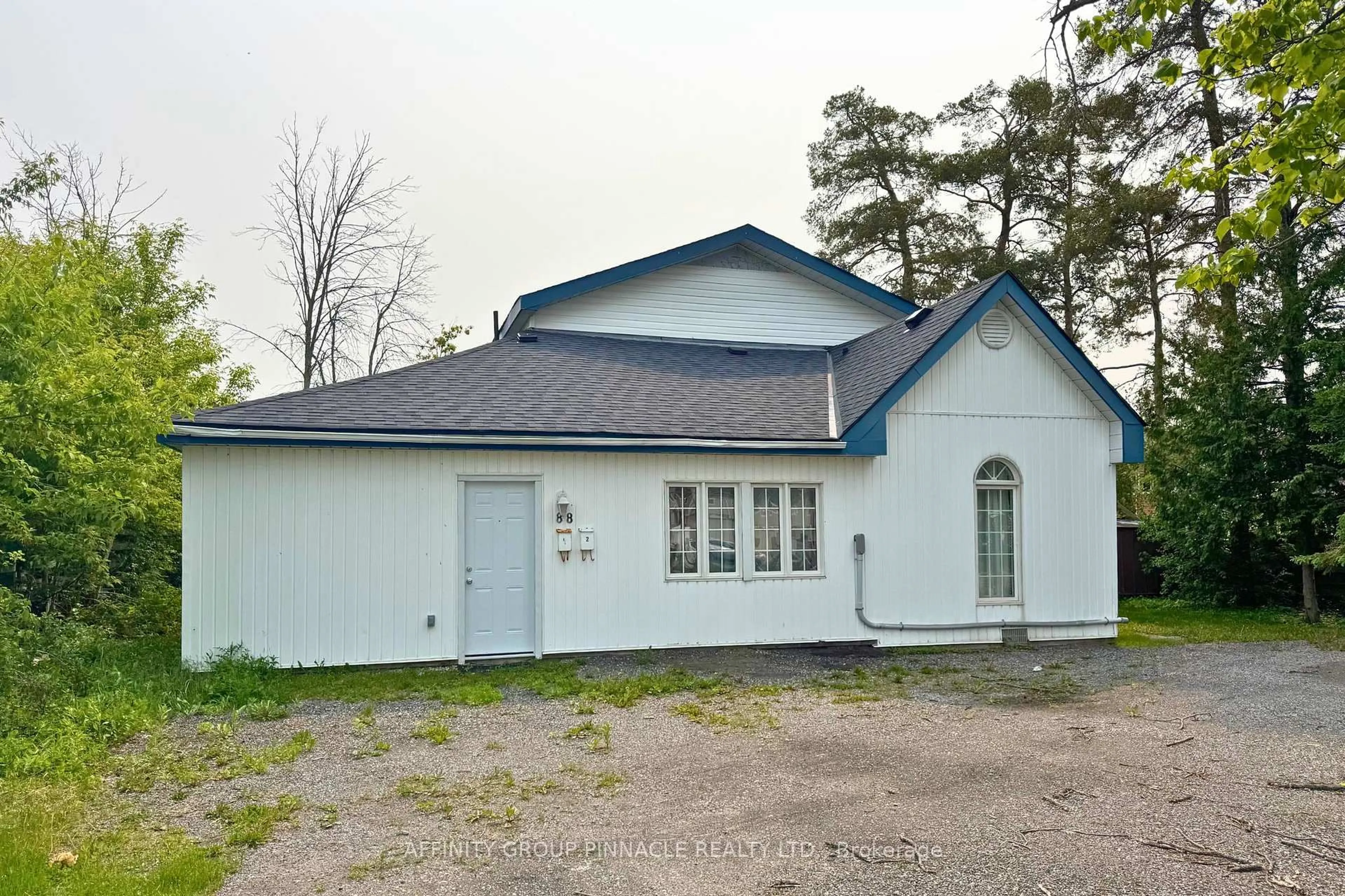 A pic from outside/outdoor area/front of a property/back of a property/a pic from drone, building for 88 Albert St, Kawartha Lakes Ontario K9V 3H6