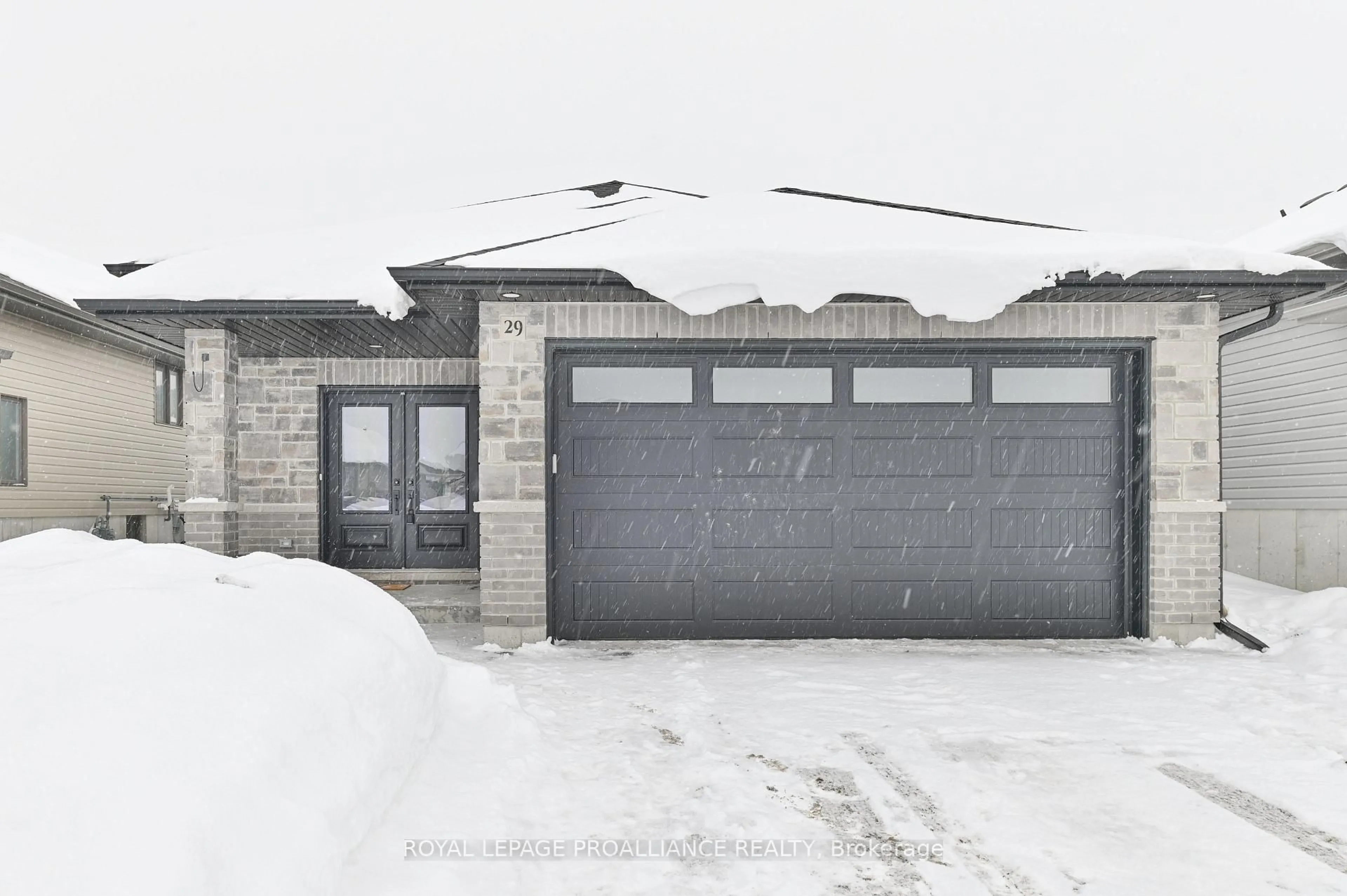 Unknown for 29 Cedar Park Cres, Quinte West Ontario K8V 0J1