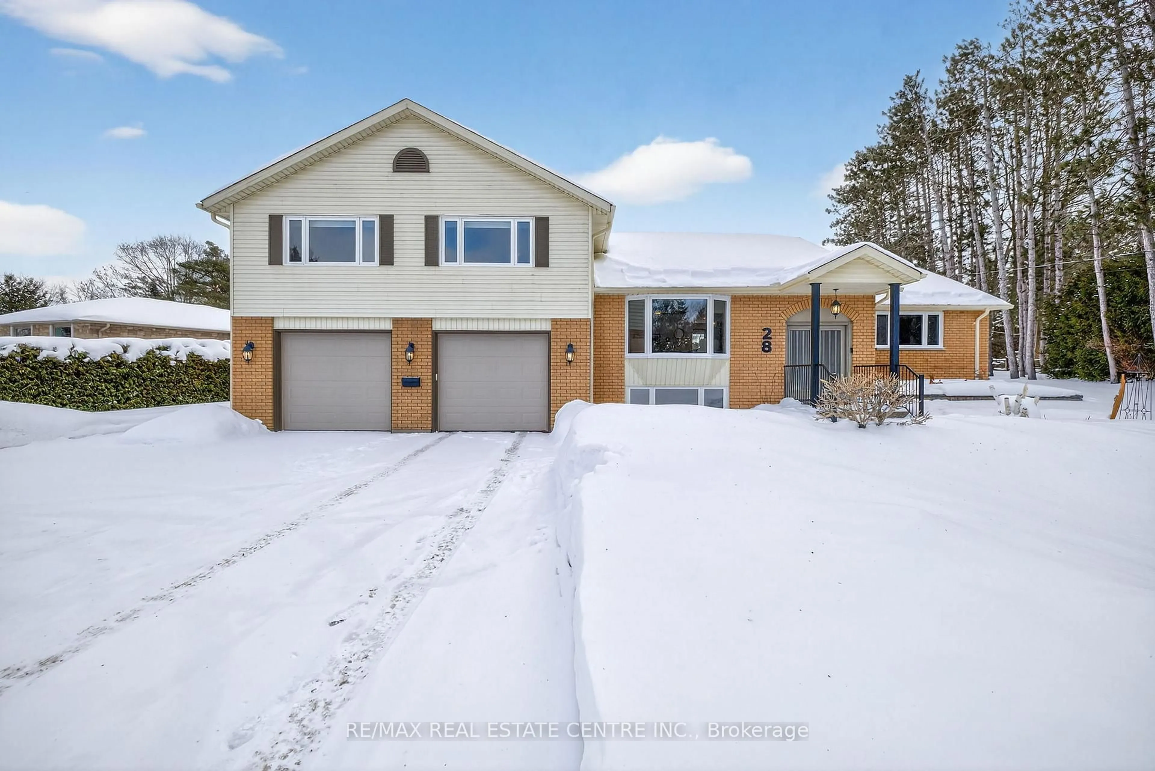 Unknown for 28 Starrview Cres, Orangeville Ontario L9W 3B1