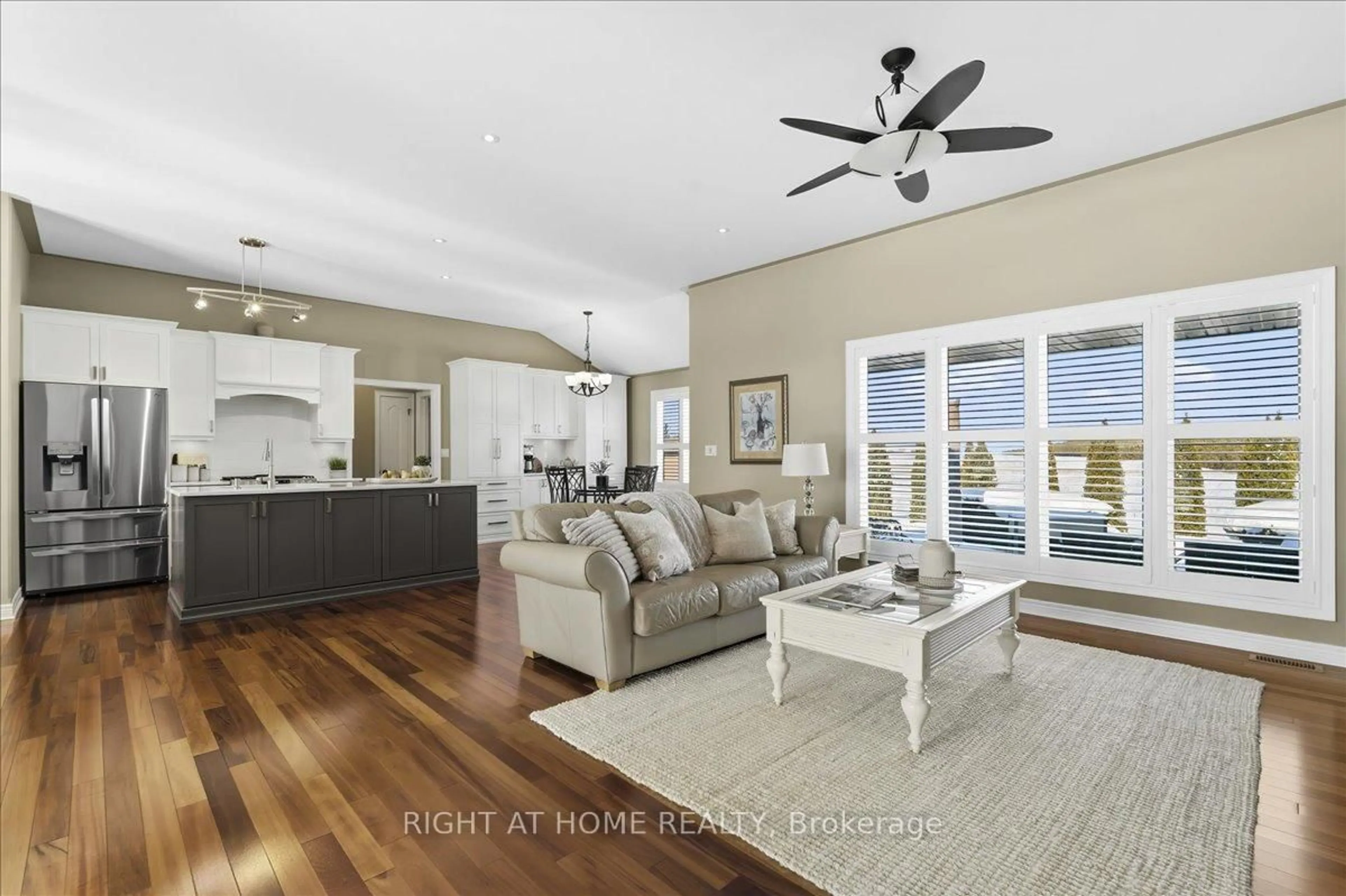 Open concept kitchen, unknown for 44 Melody Dr, Norfolk Ontario N4B 3E1