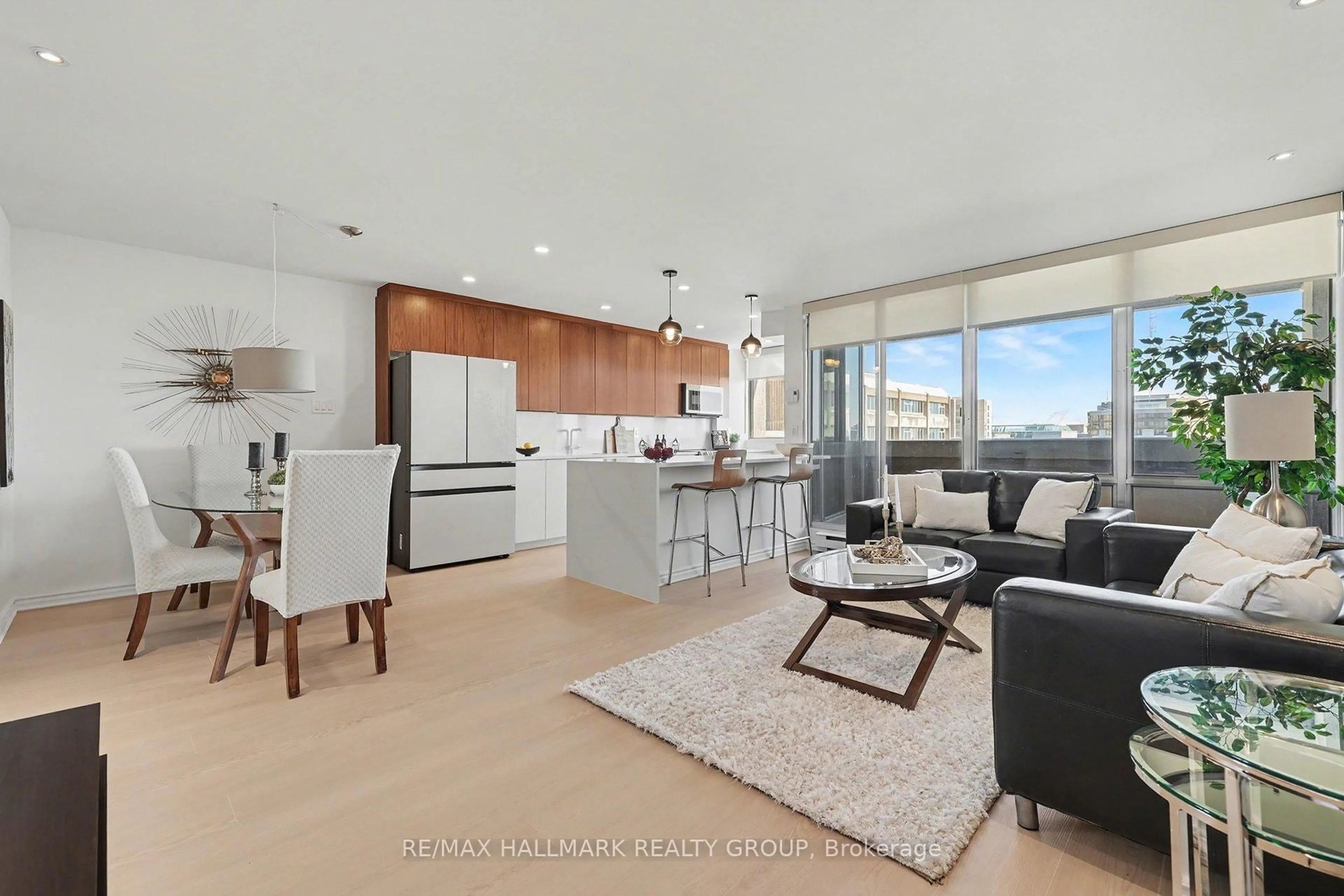 Open concept kitchen, unknown for 530 Laurier Ave #PH2, Ottawa Ontario K1R 7T1