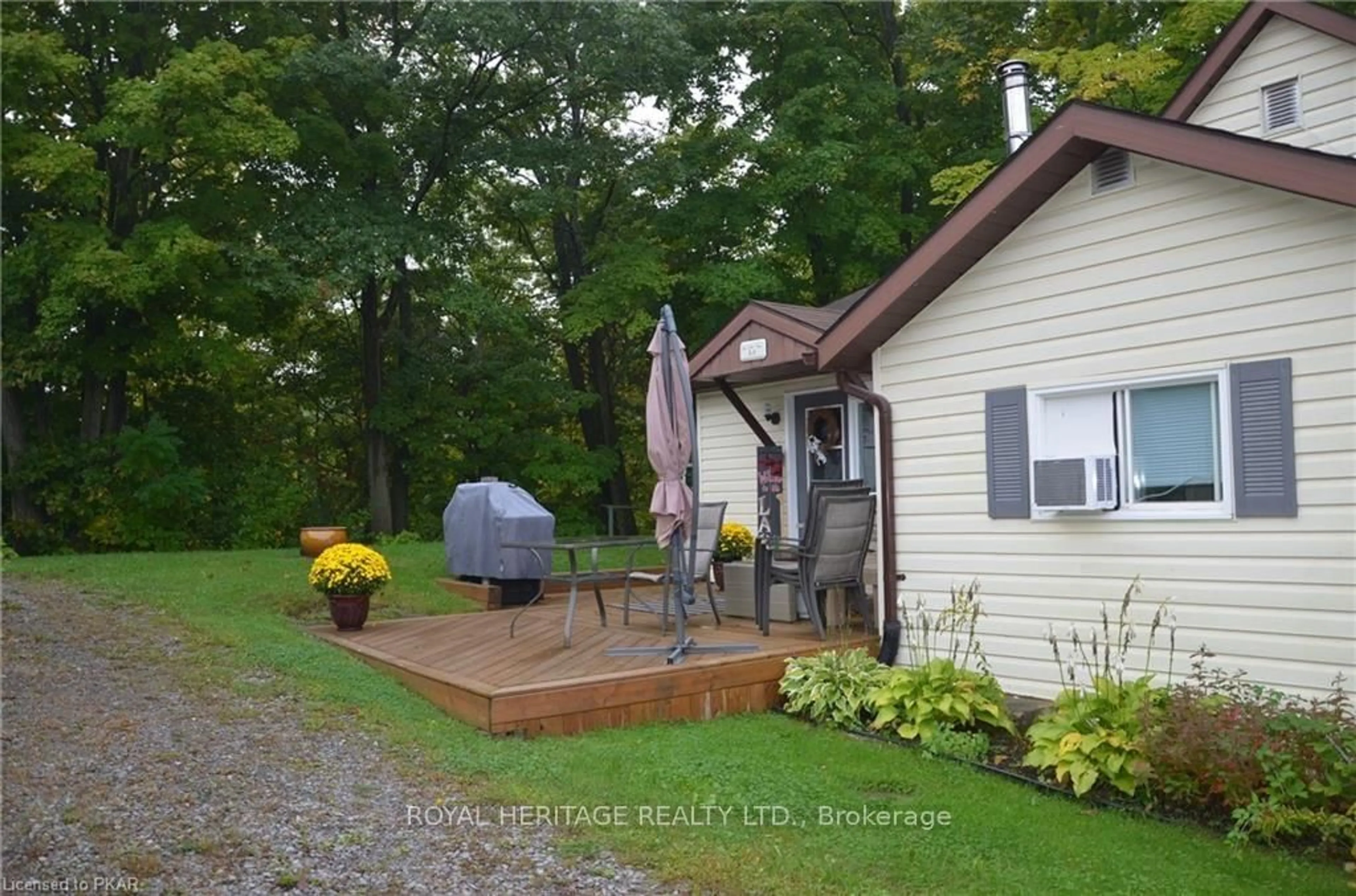 Patio, street for 87 Fire Route 57 Rte, Havelock-Belmont-Methuen Ontario K0L 1Z0