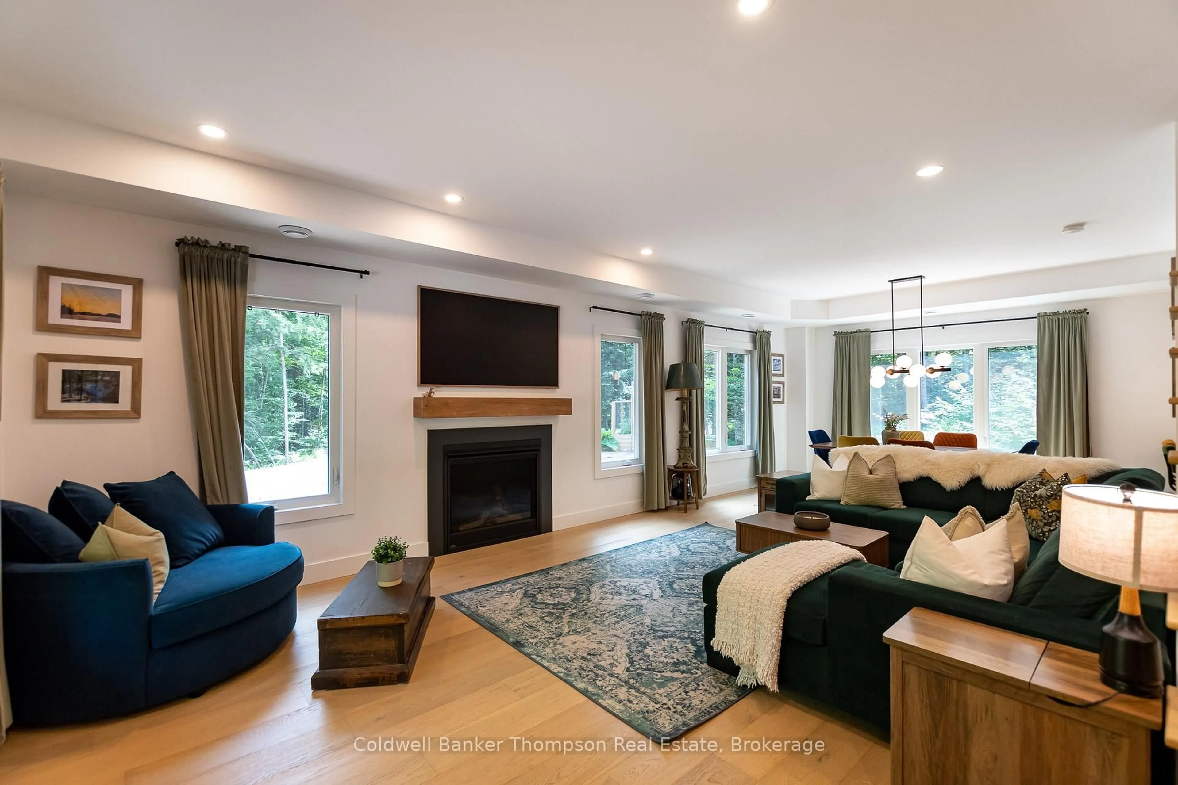 Living room with furniture, unknown for 4620 Aspdin Rd, Muskoka Lakes Ontario P0C 1J0