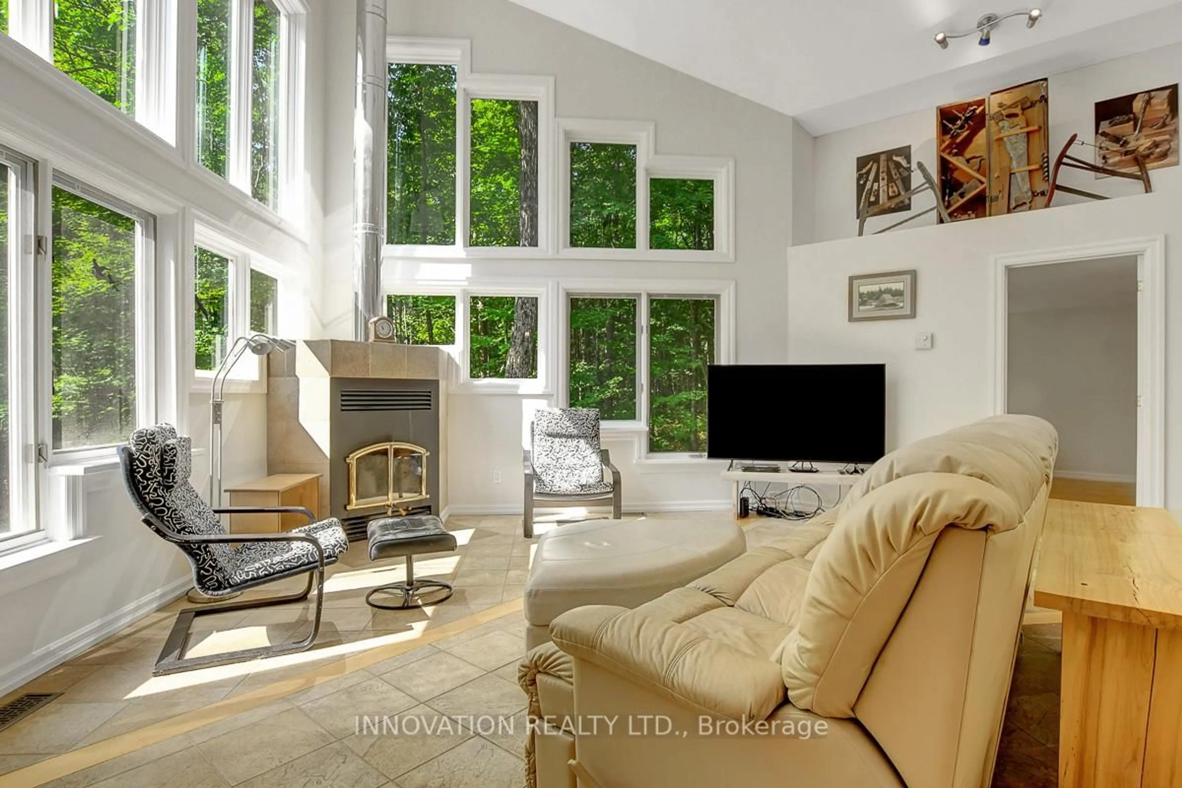 Living room with furniture, unknown for 5149 Carp Rd, Kinburn Ontario K0A 2H0