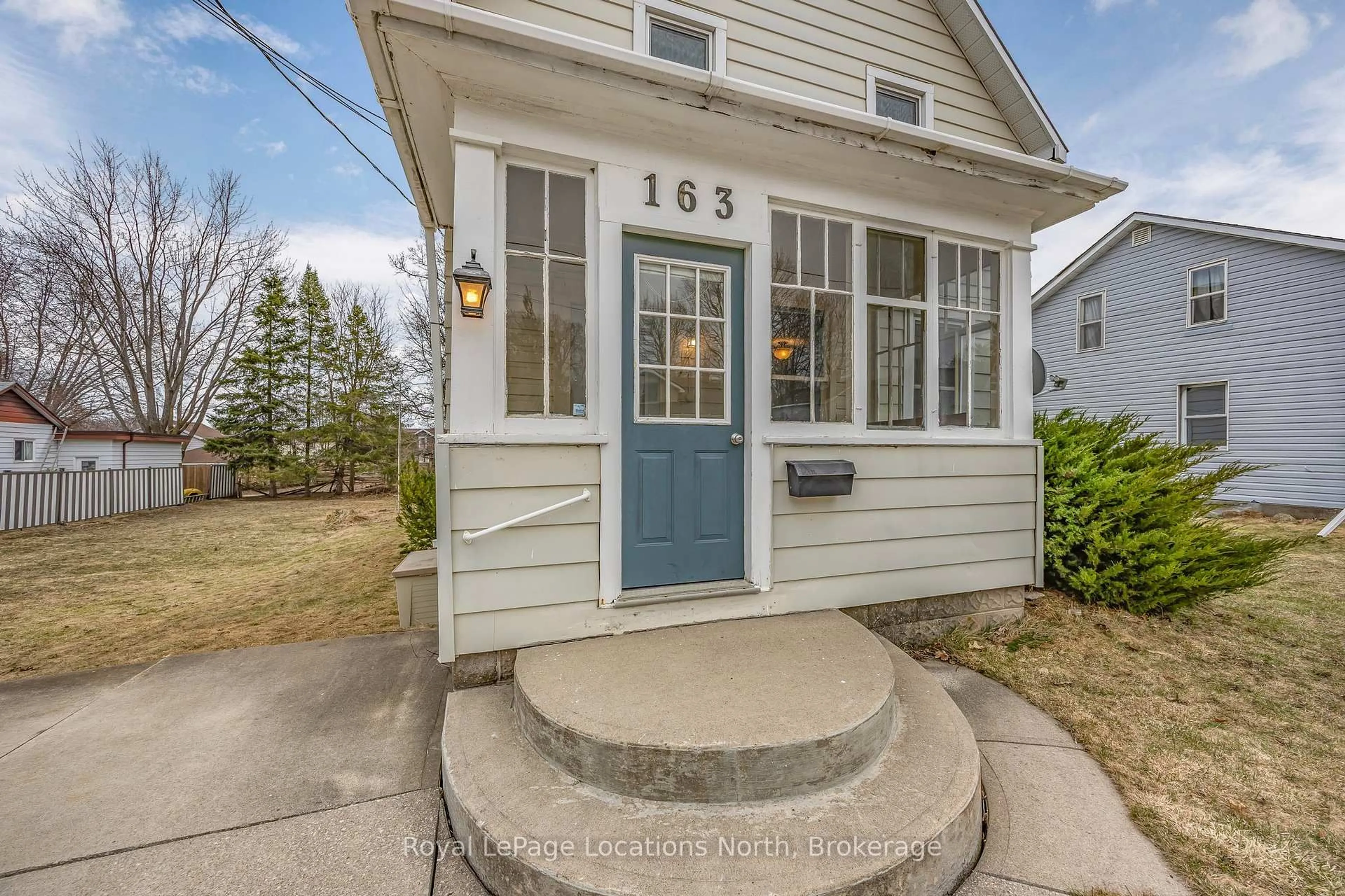 Unknown for 163 Henry St, Meaford Ontario N4L 1E1