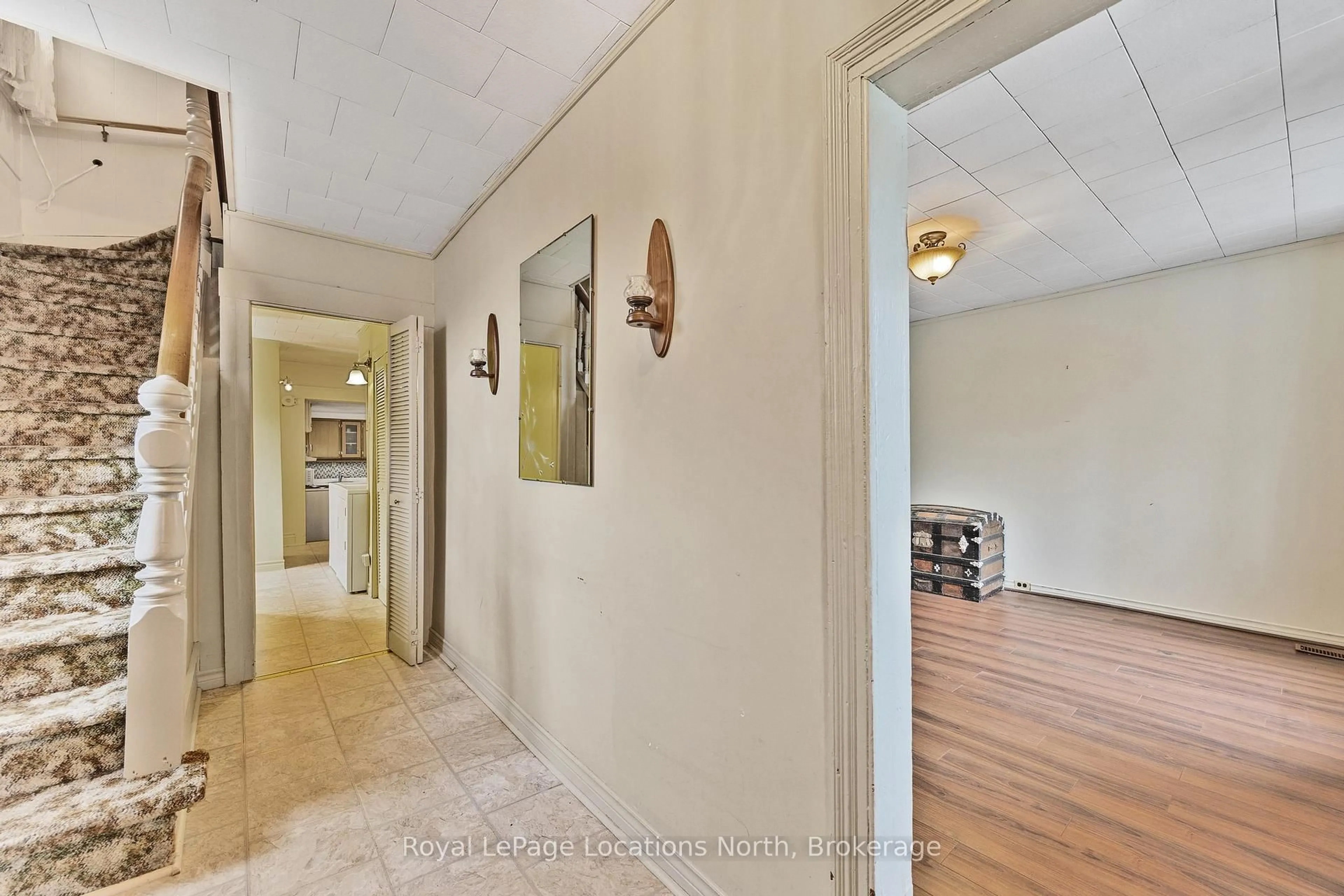 Unknown for 163 Henry St, Meaford Ontario N4L 1E1