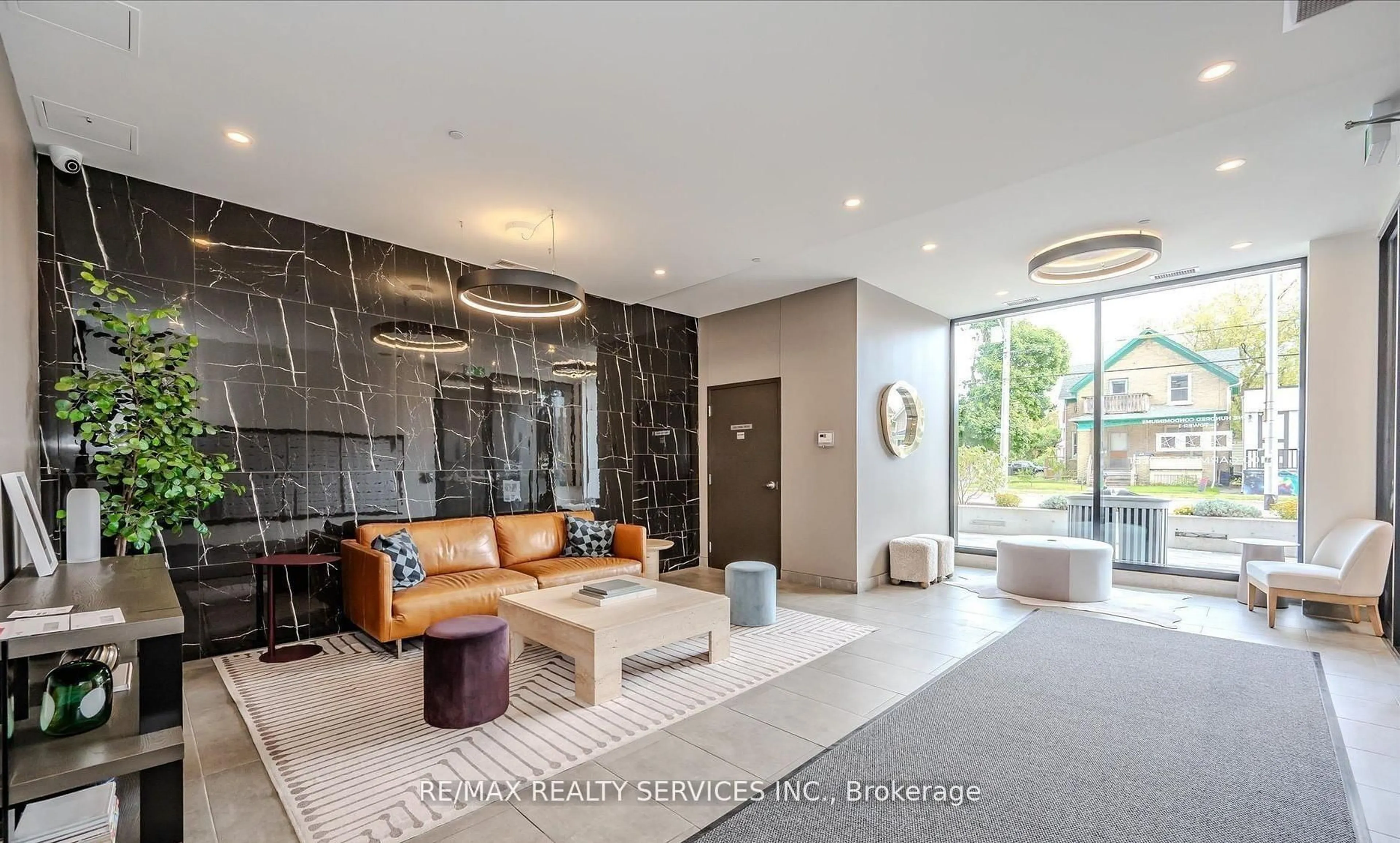 Lobby for 100 Garment St #603, Kitchener Ontario N2G 0C3