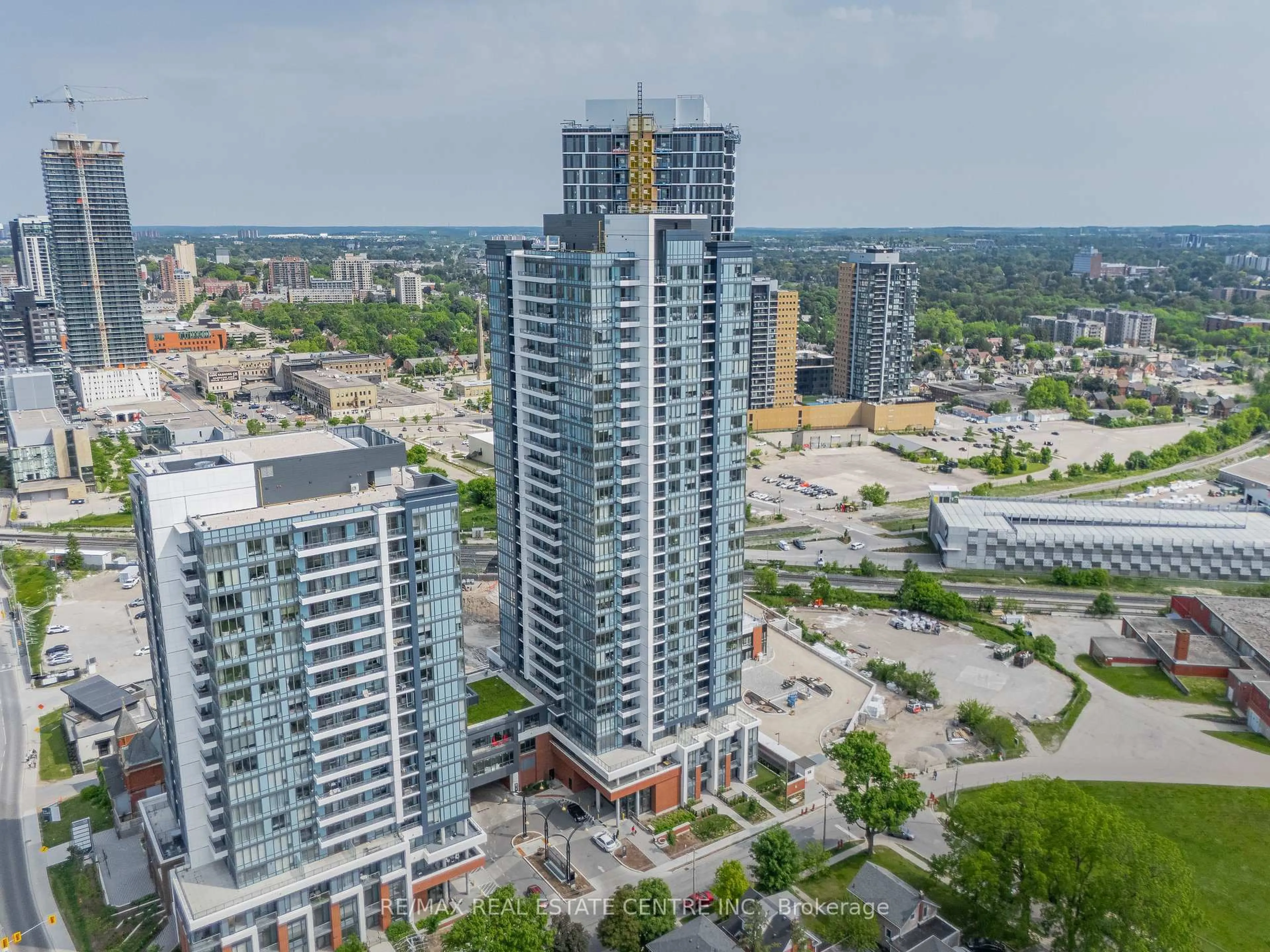 A pic from outside/outdoor area/front of a property/back of a property/a pic from drone, city buildings view from balcony for 15 WELLINGTON St, Kitchener Ontario N2G 0E4