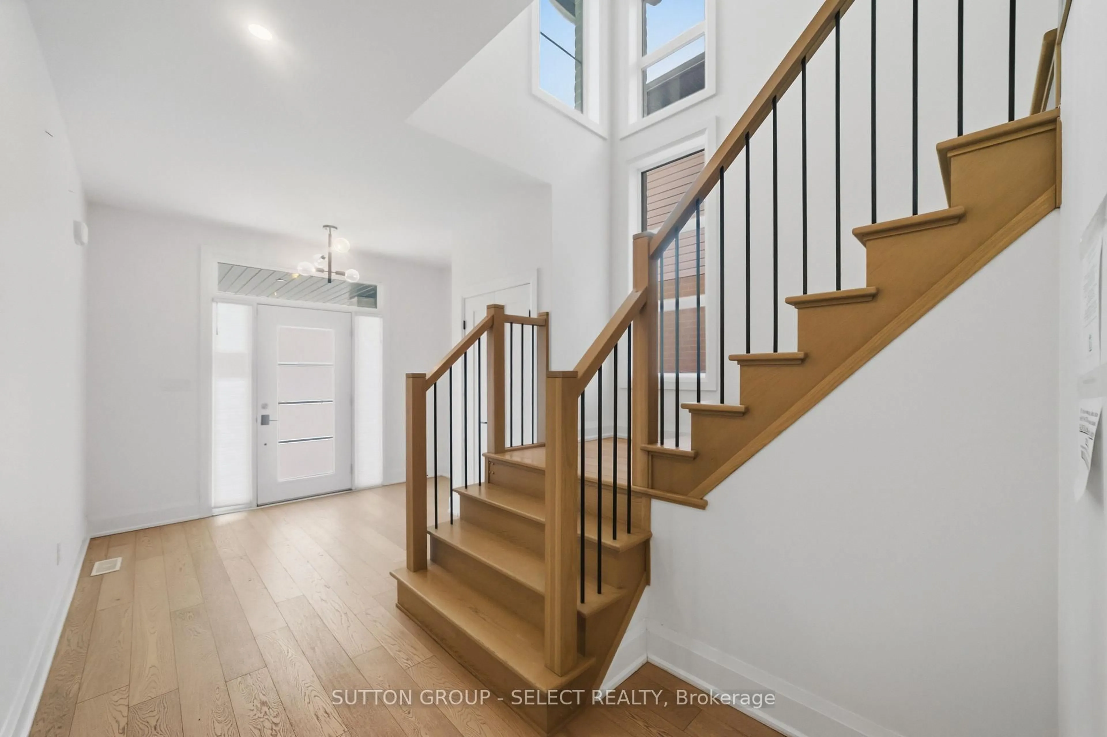 Unknown for 2273 Tokala Tr, London North Ontario N6G 0V8