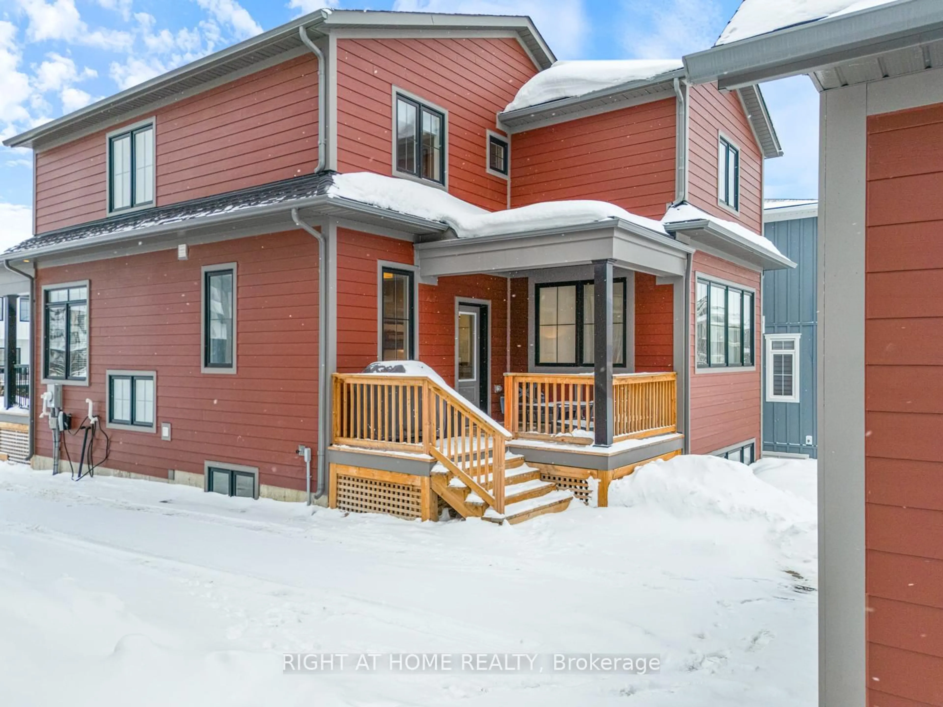 Unknown for 157 Courtland St, Blue Mountains Ontario L9Y 5L7