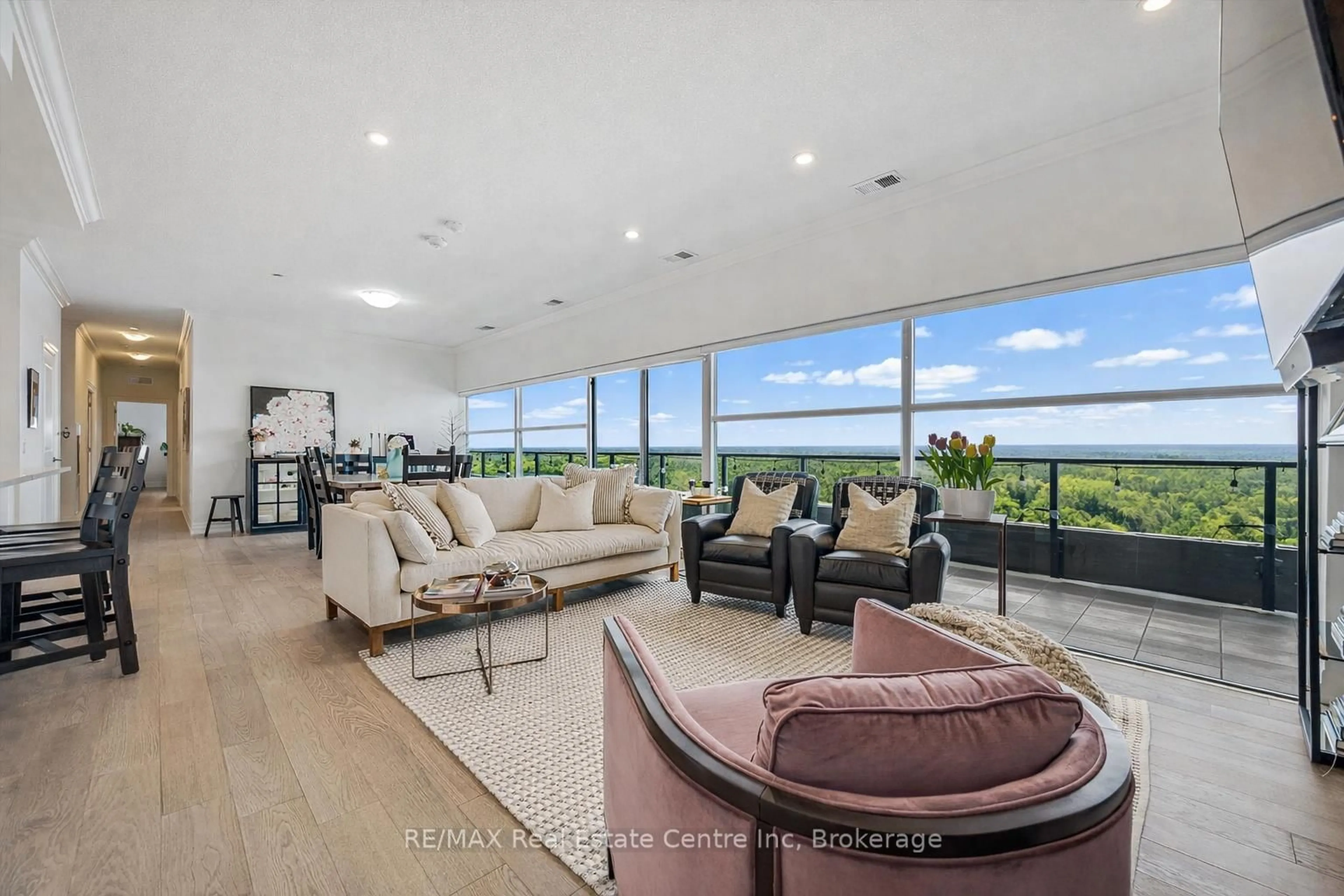 Living room with furniture, unknown for 1880 Gordon St #1404, Guelph Ontario N1L 0P5