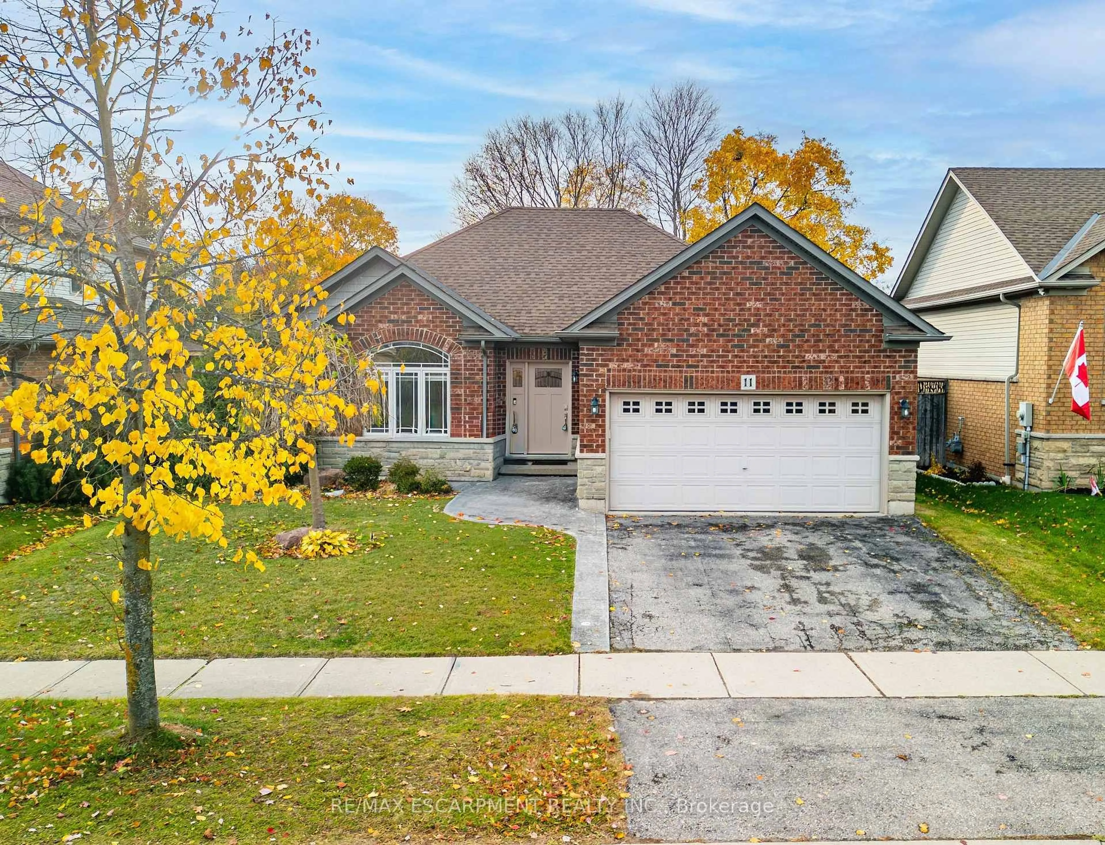 Home with brick exterior material, street for 11 Irongate Dr, Brant Ontario N3L 4G4