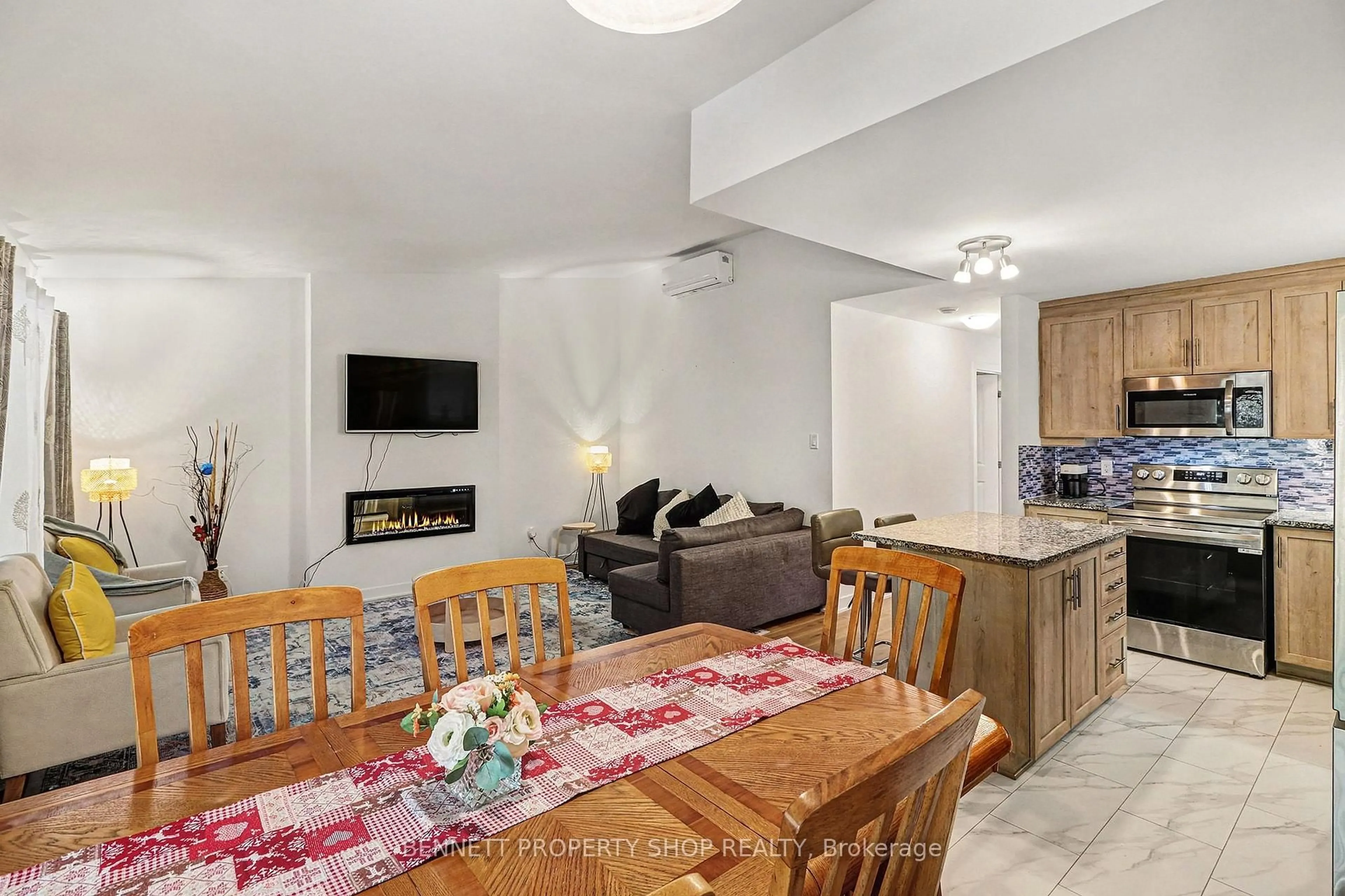 Unknown for 123 St Moritz Tr #702, Russell Ontario K0A 1W0