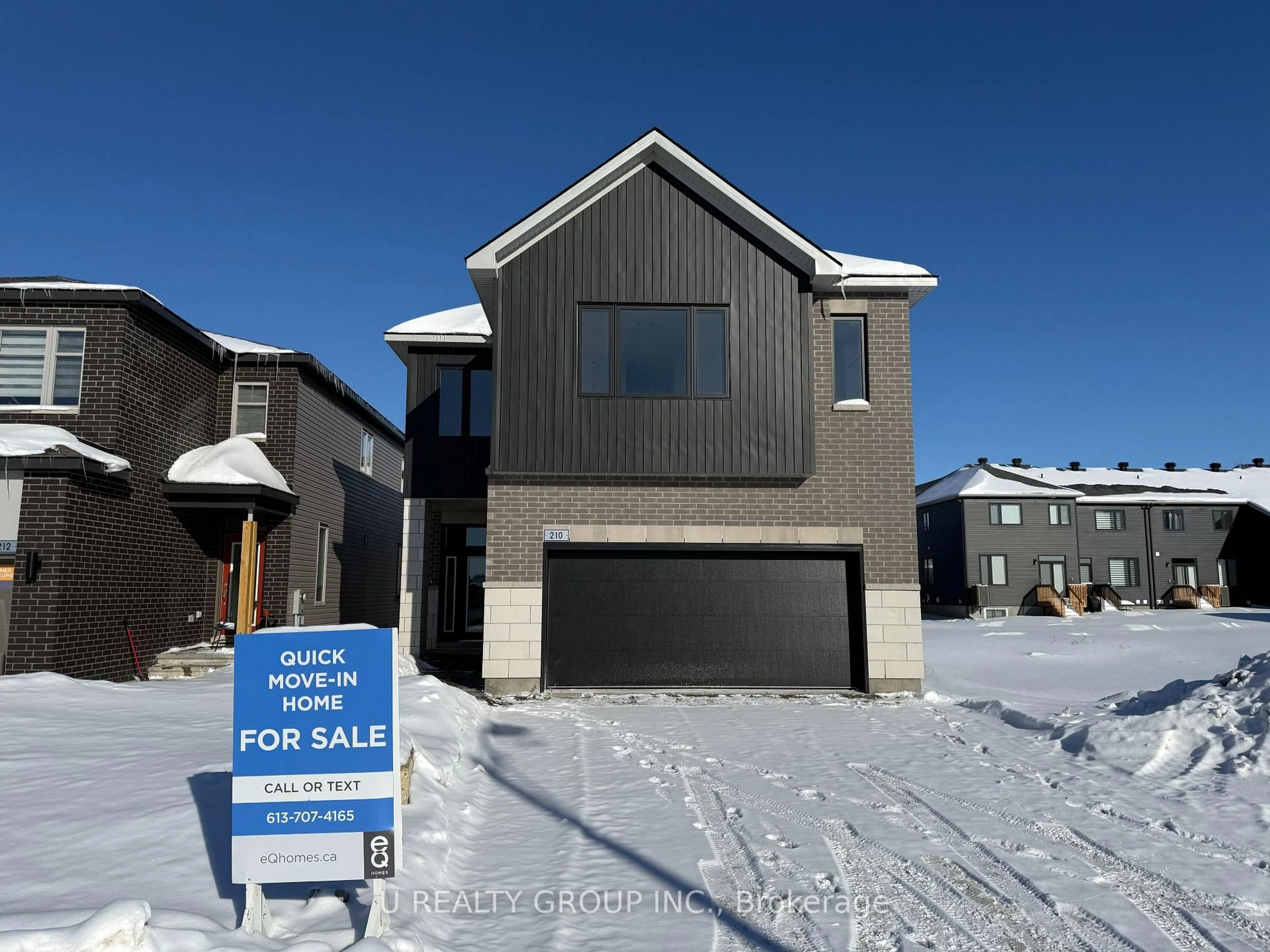 Unknown for 210 Ginebik Way, Ottawa Ontario K1X 0H4