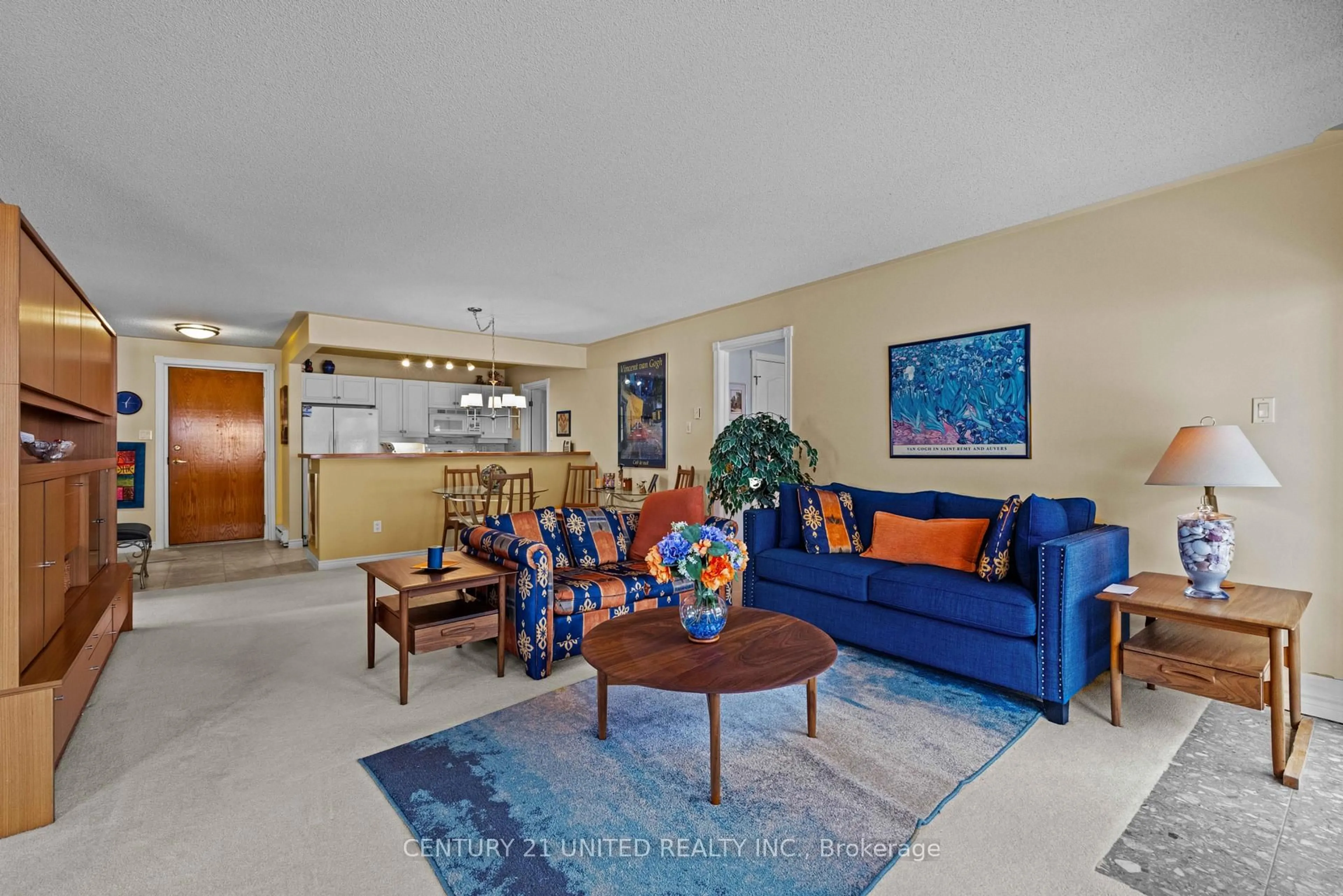 Living room with furniture, unknown for 699 Whitaker St #1, Peterborough Ontario K9H 7K3