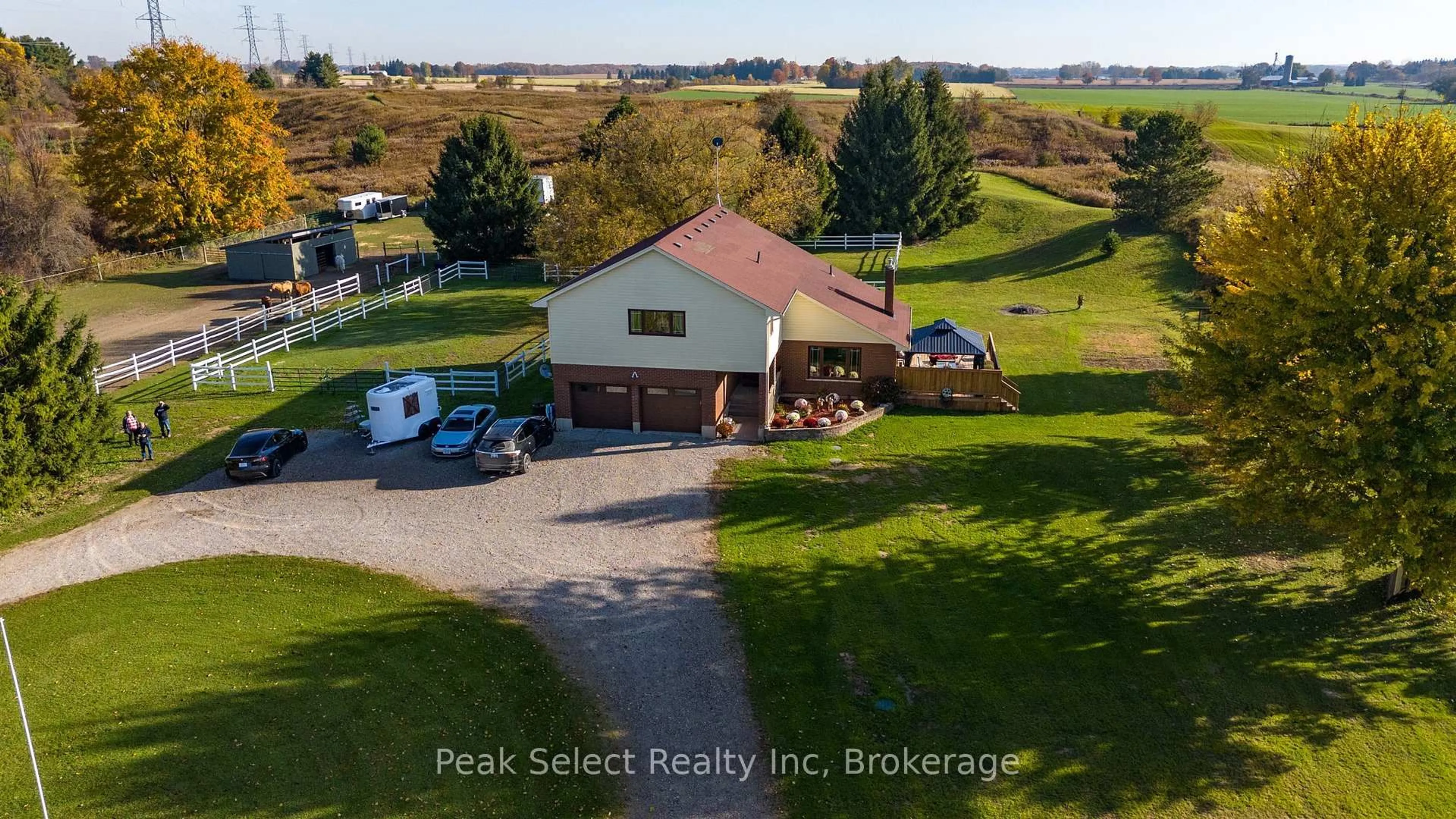 A pic from outside/outdoor area/front of a property/back of a property/a pic from drone, water/lake/river/ocean view for 20076 Cherryhill Rd, Thames Centre Ontario N0M 2M0