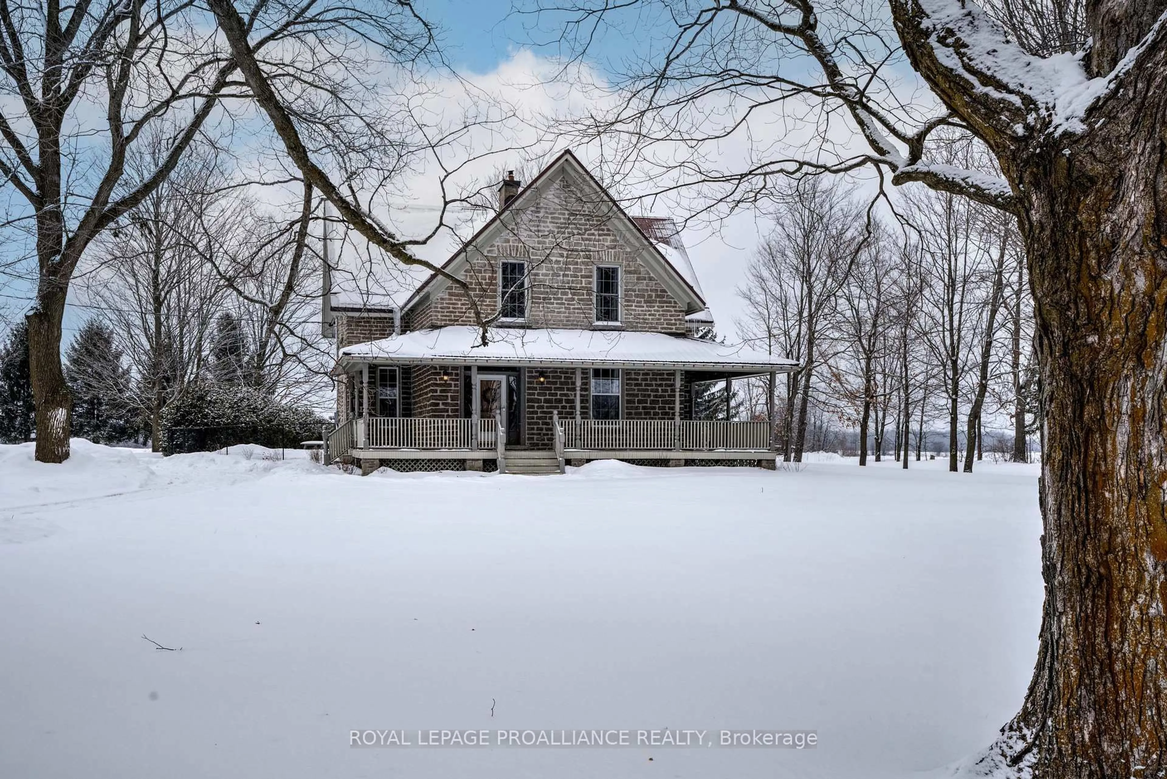 A pic from outside/outdoor area/front of a property/back of a property/a pic from drone, street for 3132 County Road 27 Rd, Elizabethtown-Kitley Ontario K0E 1M0