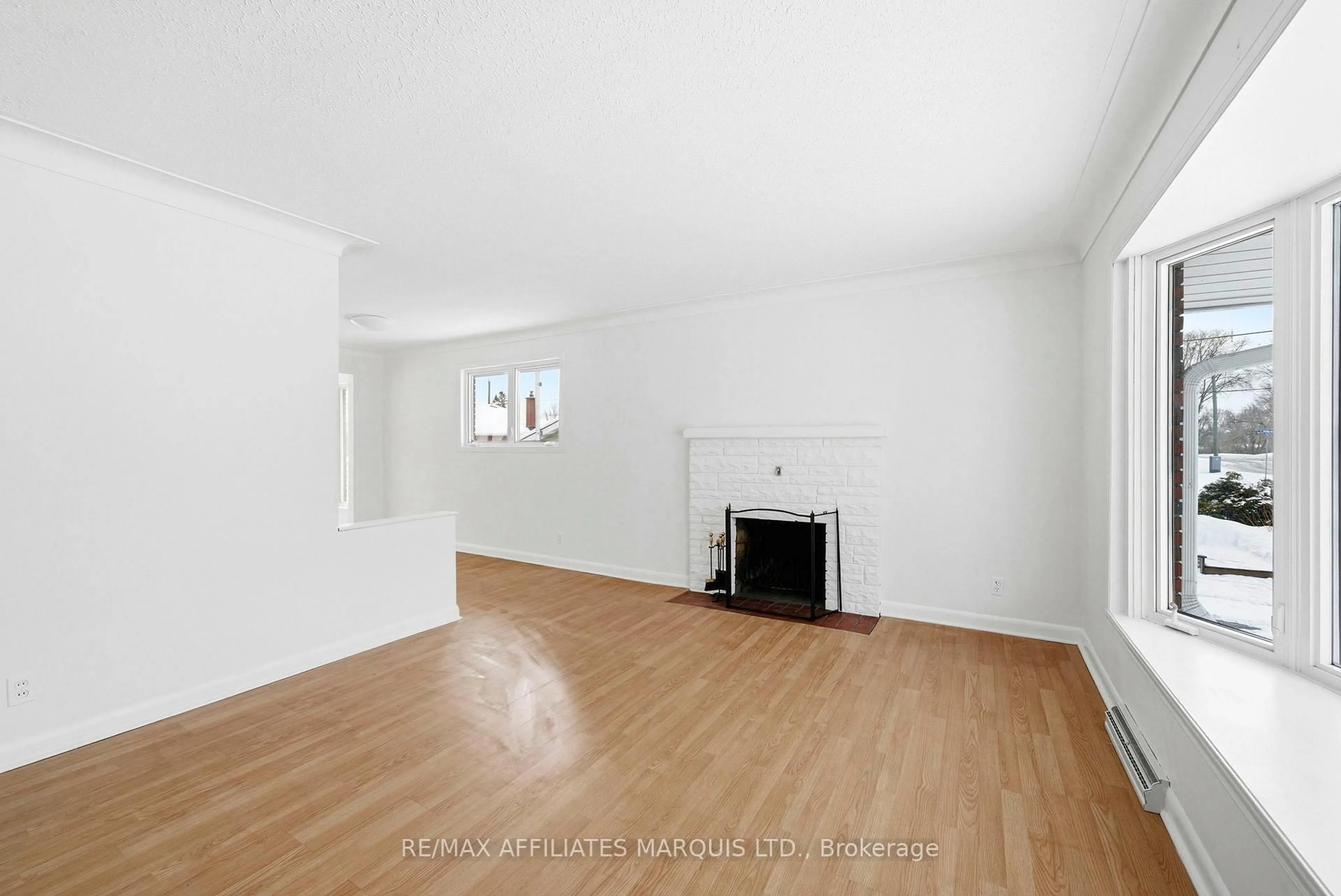 A pic of a room for 107 Westmoreland Ave, Cornwall Ontario K6J 2G5