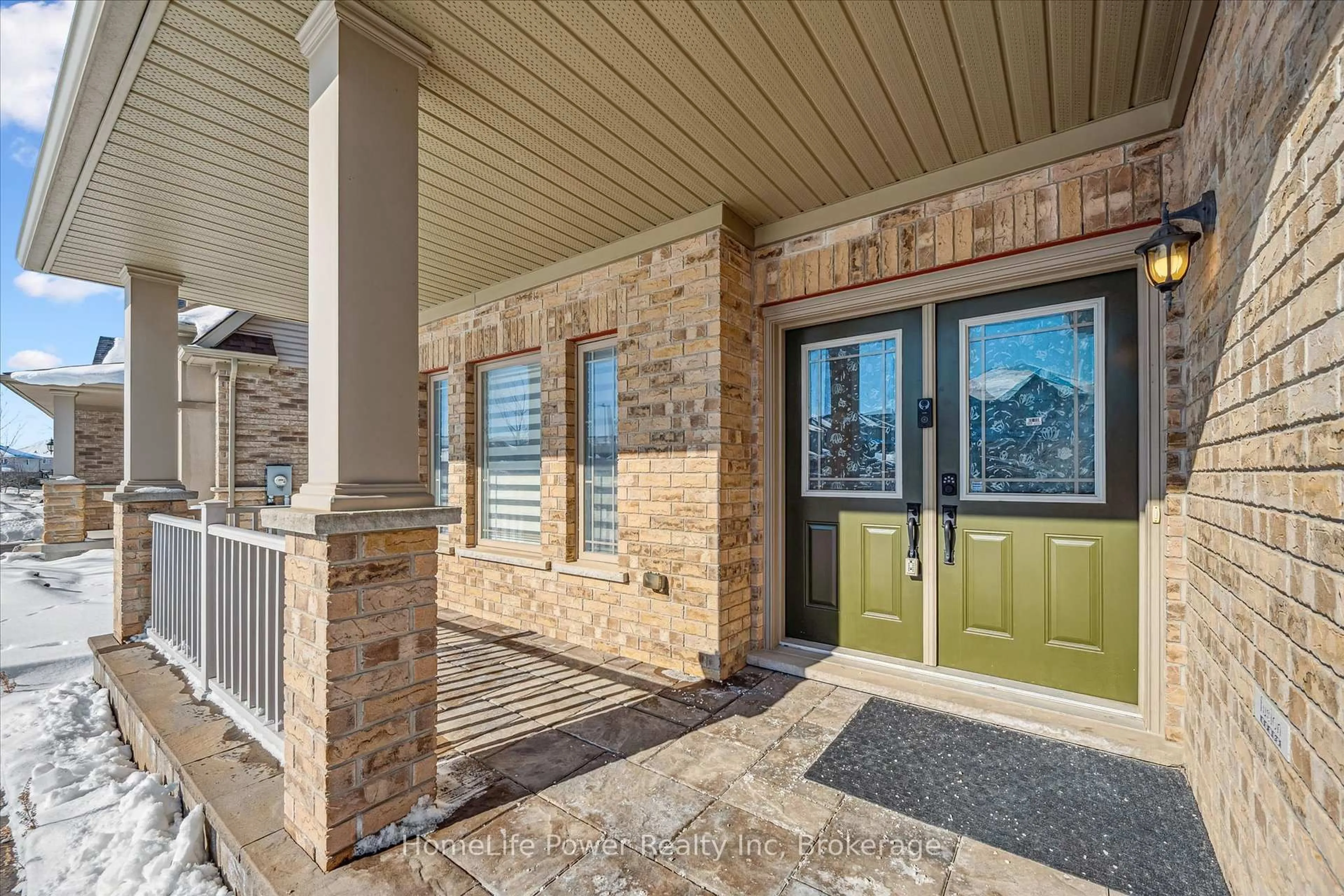 Indoor entryway for 35 Westra Dr, Guelph Ontario N1K 0B4