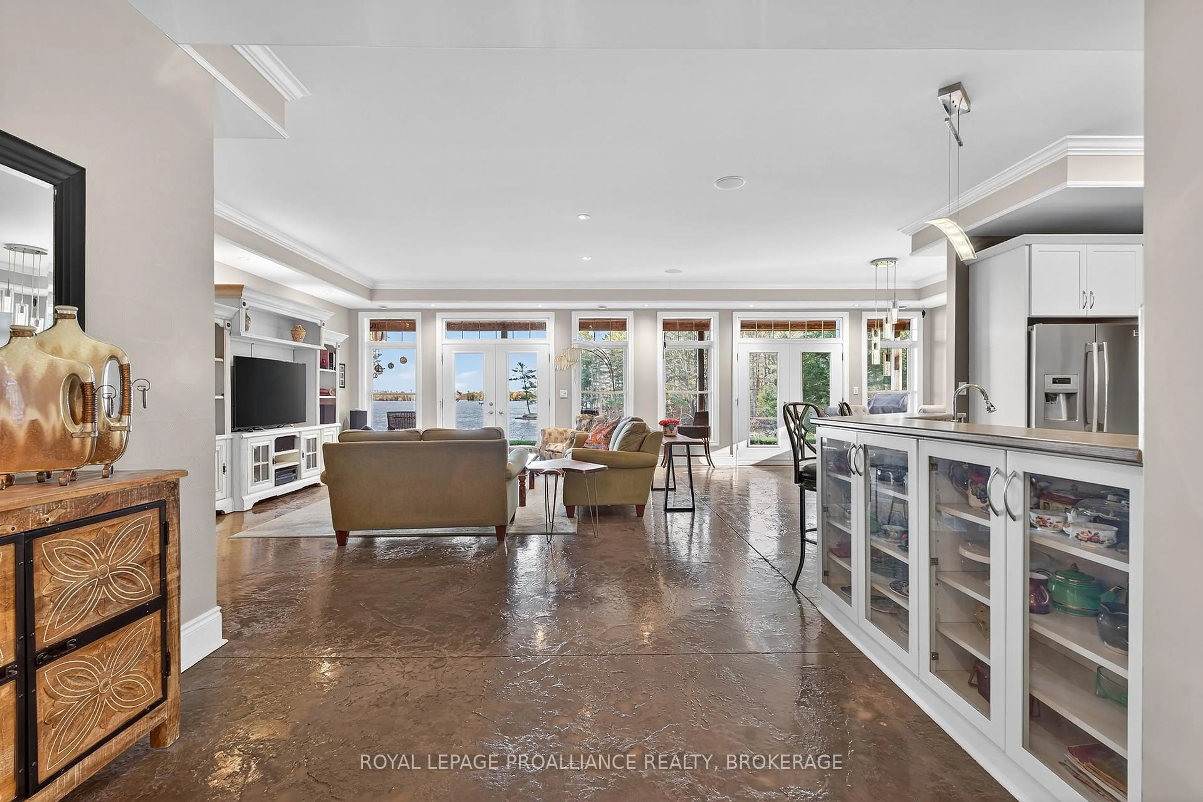 Unknown for 4670 Lakewood Lane, Battersea Ontario K0H 1H0