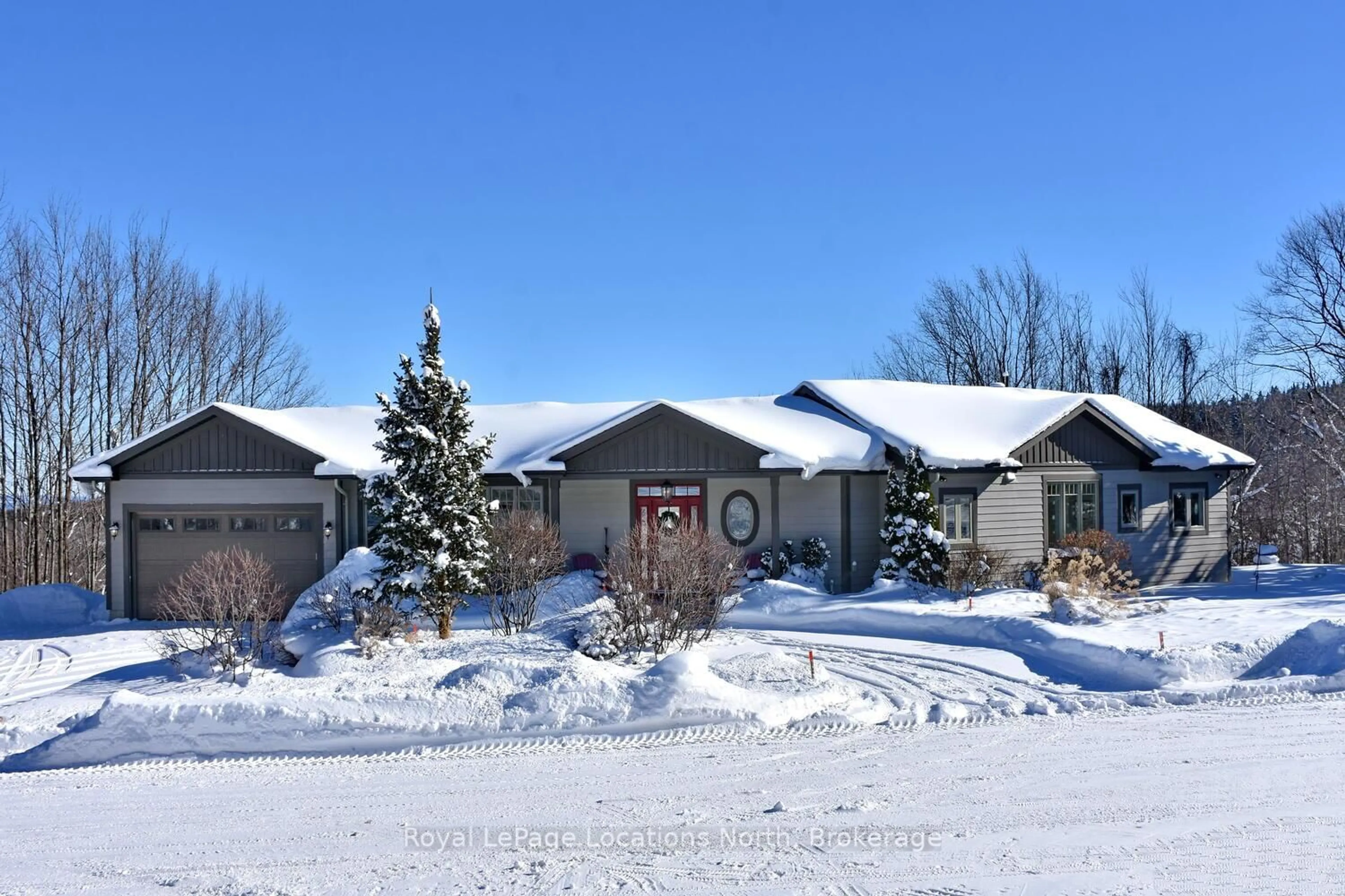 A pic from outside/outdoor area/front of a property/back of a property/a pic from drone, street for 109 KIONONTIO Tr, Blue Mountains Ontario L9Y 0R6