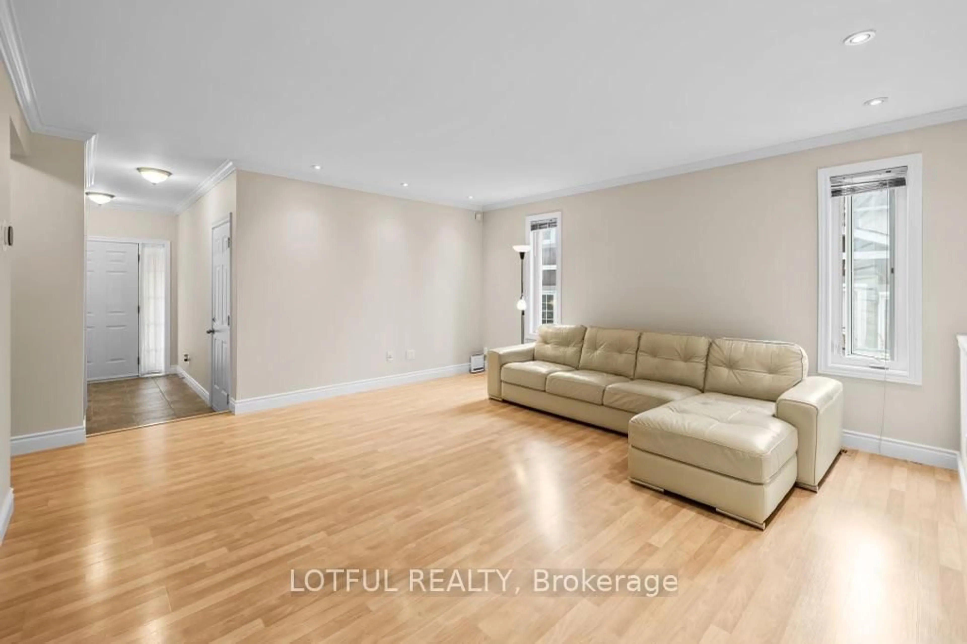 Living room with furniture, unknown for 1008 Pinecrest Rd, Ottawa Ontario K2B 6B5