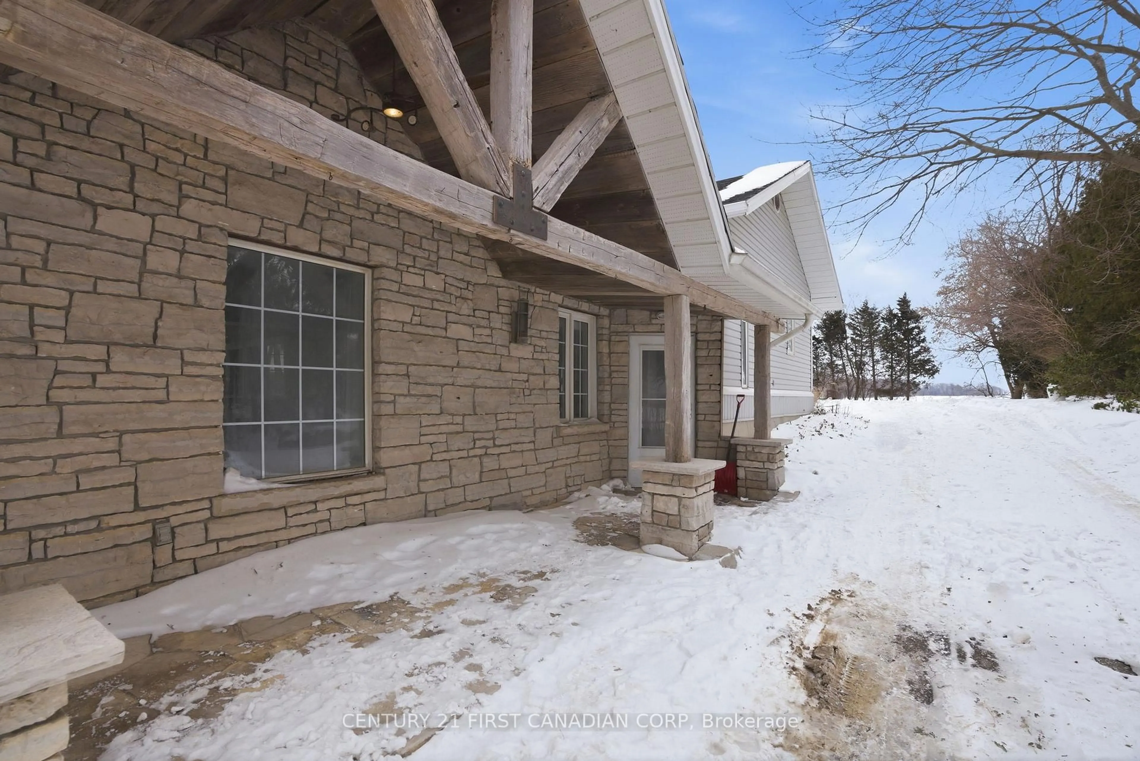 Unknown for 7641 Lakeshore Rd, Lambton Shores Ontario N0N 1J0