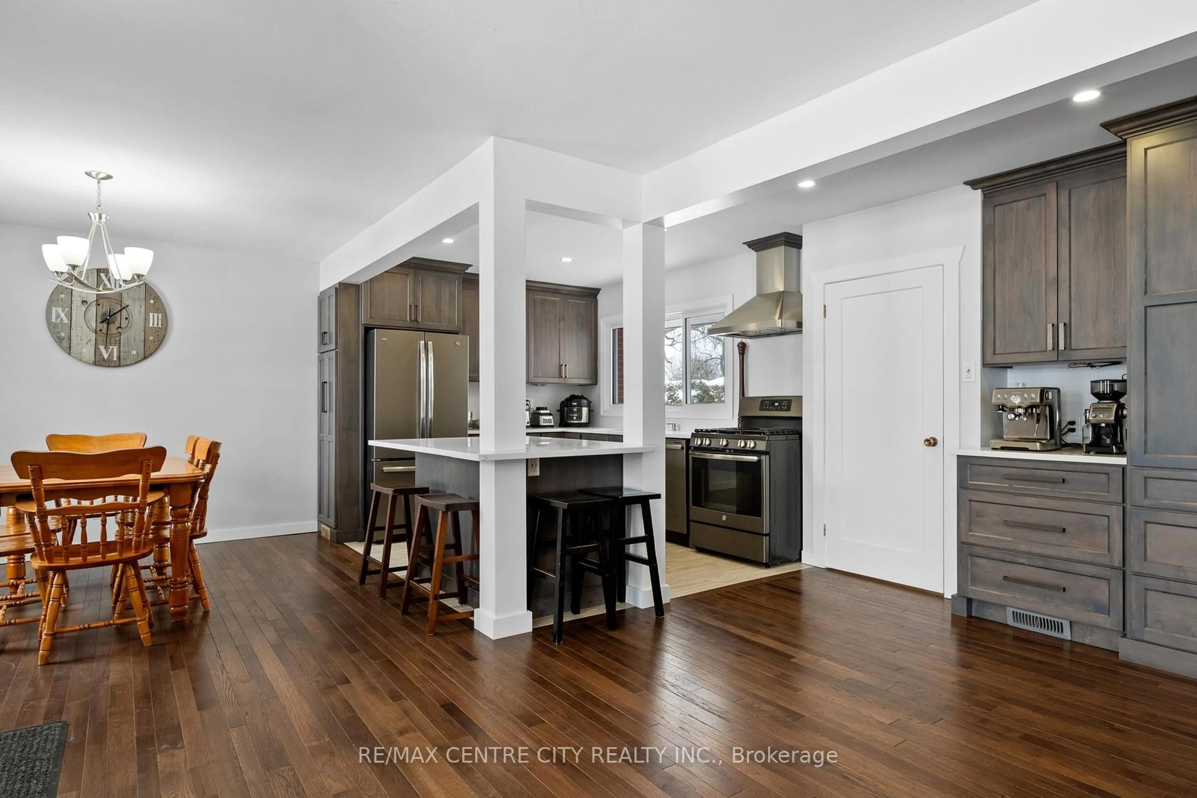 Open concept kitchen, unknown for 120 Rutherford Ave, Aylmer Ontario N5H 2N8