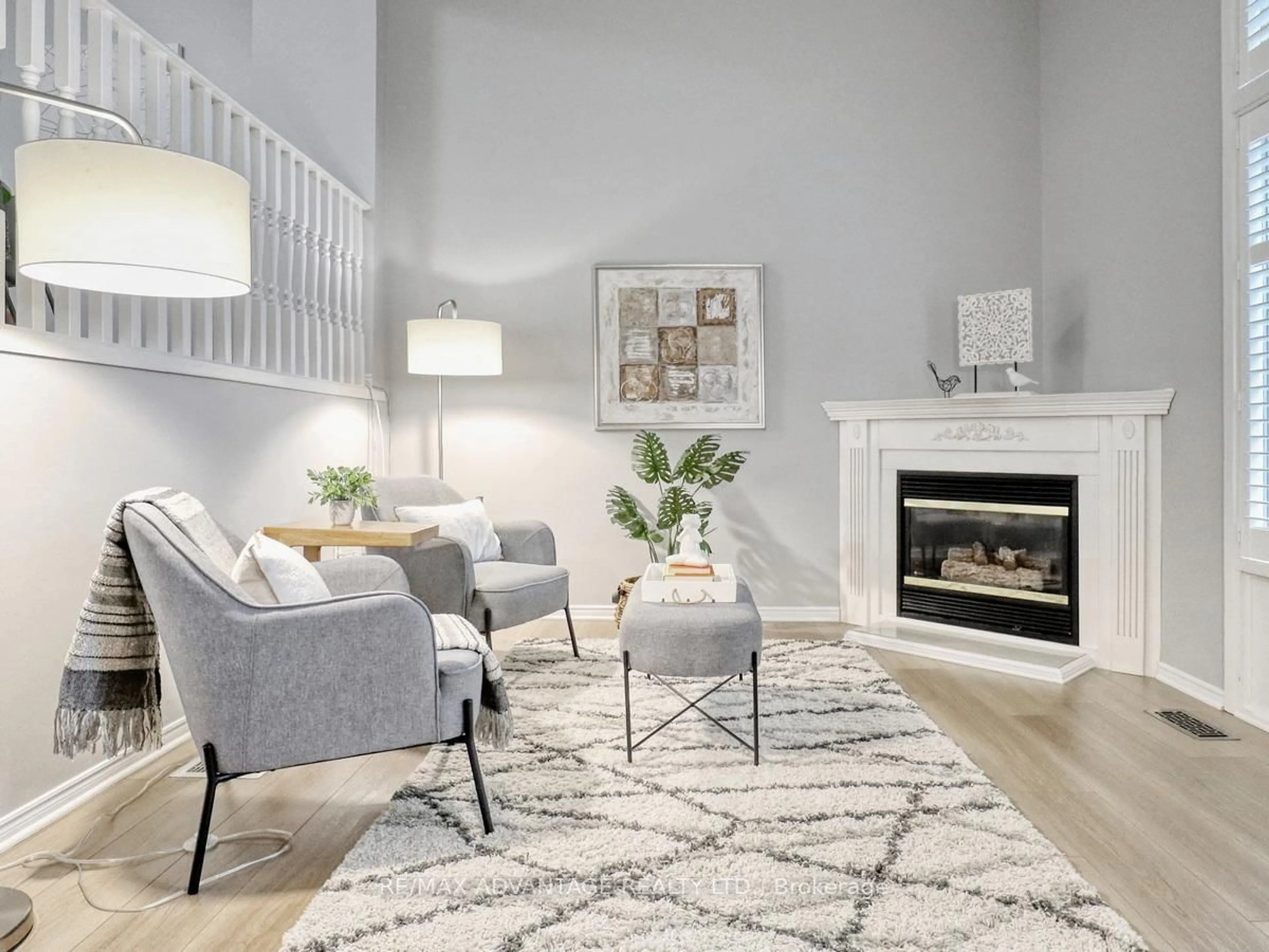 Living room with furniture, unknown for 1214 Limberlost Rd, London North Ontario N6G 3A5