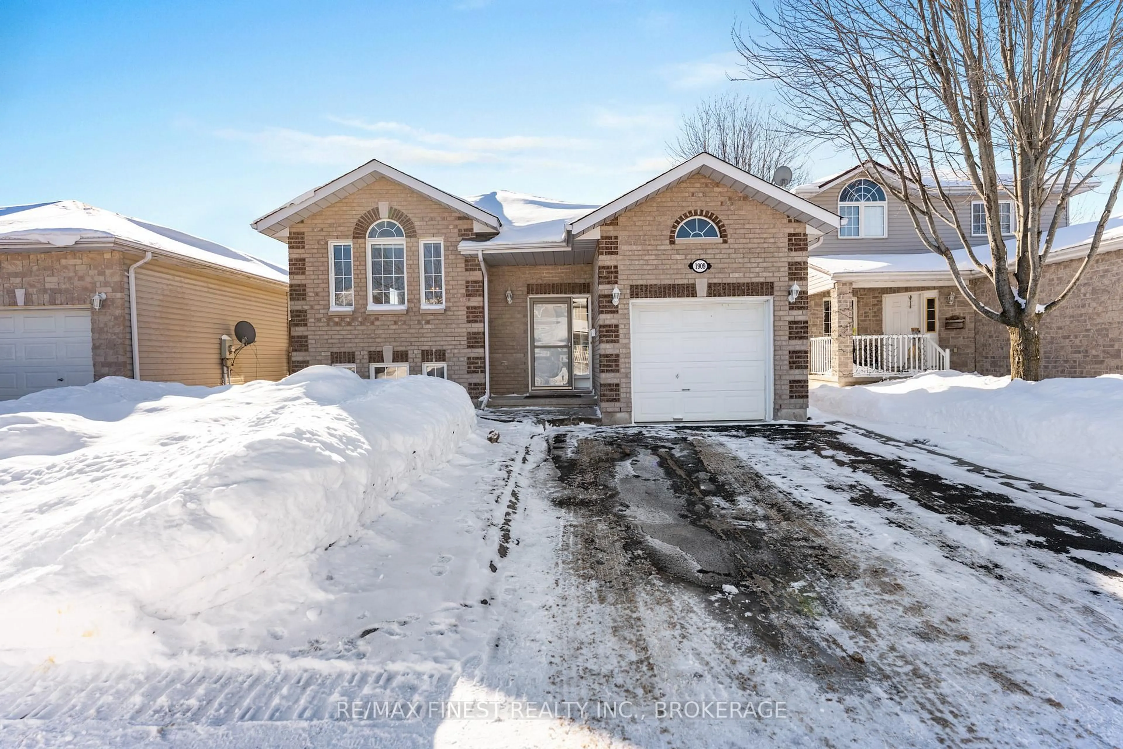 Home with brick exterior material, street for 1909 Spindlewood St, Kingston Ontario K7P 3G5