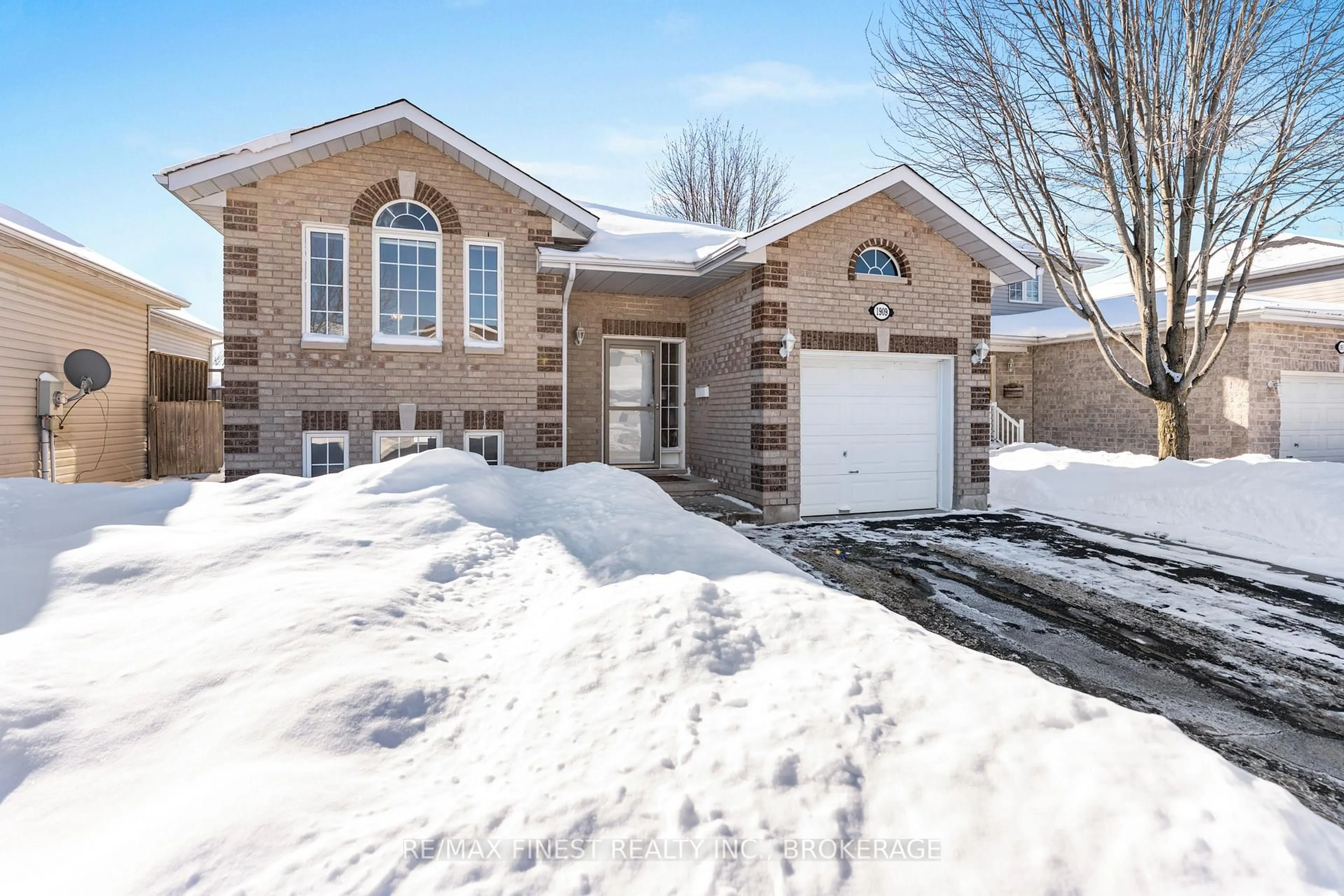 Home with brick exterior material, street for 1909 Spindlewood St, Kingston Ontario K7P 3G5