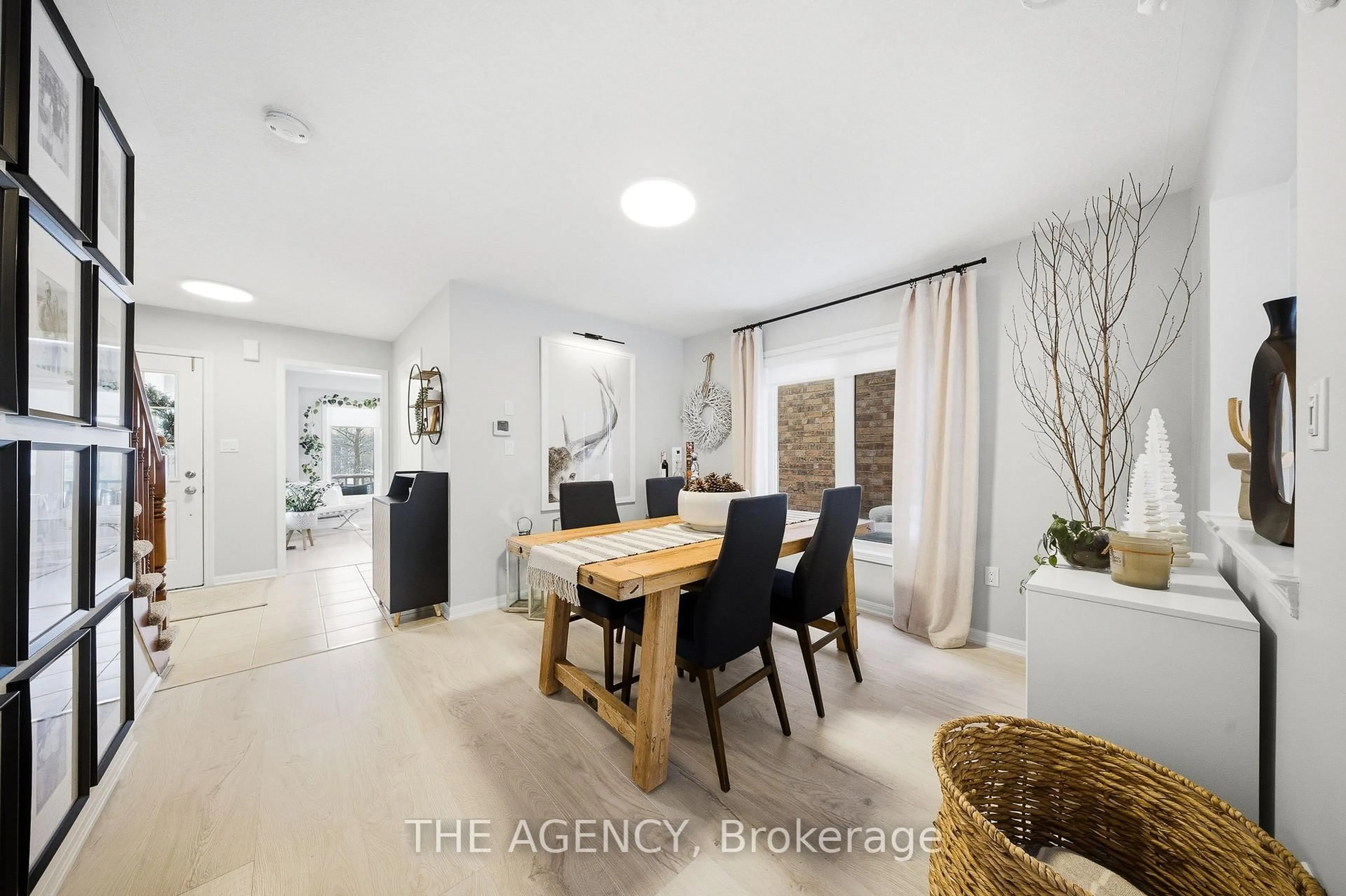 Unknown for 39 Dalton Dr, Cambridge Ontario N3C 0E7