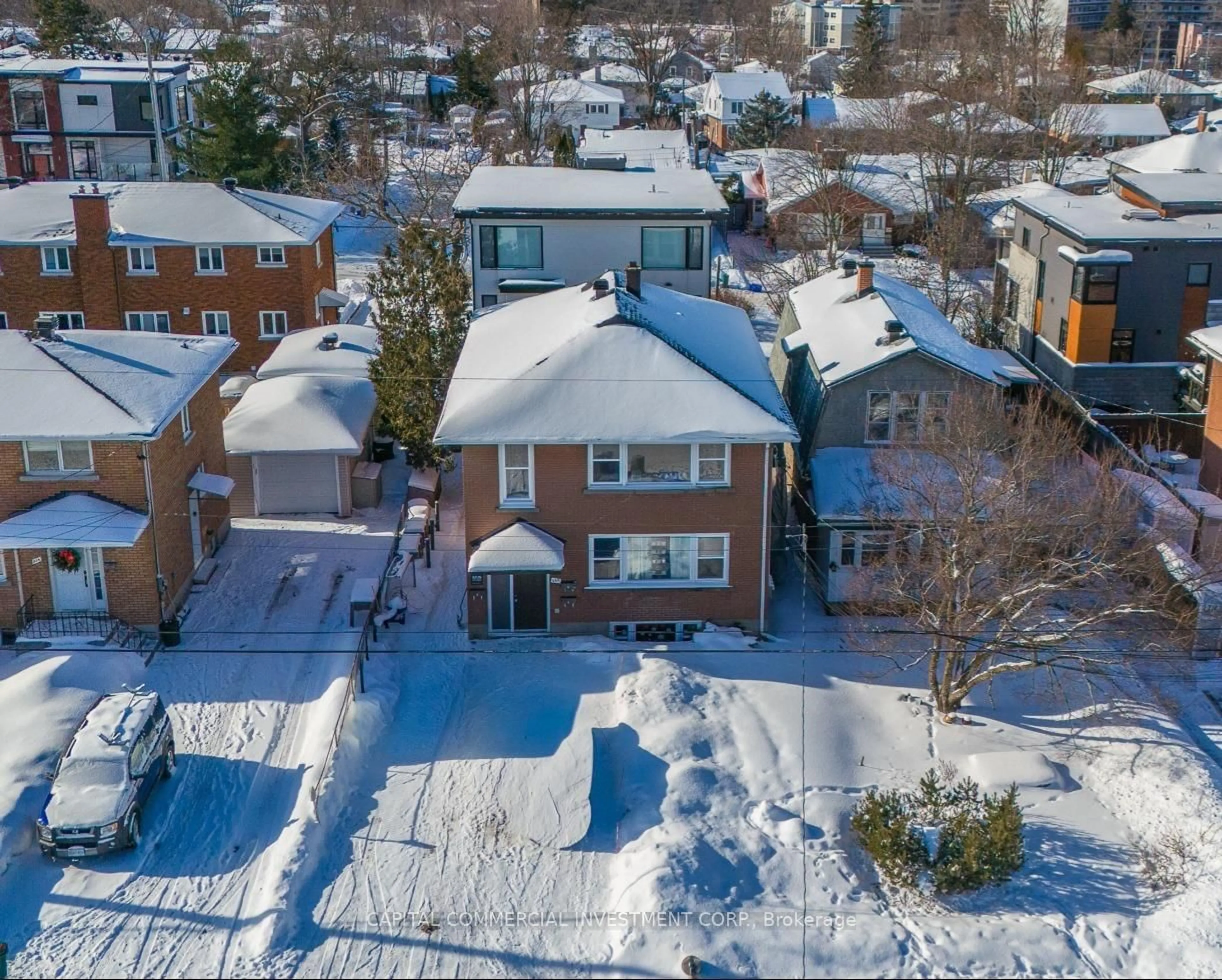 A pic from outside/outdoor area/front of a property/back of a property/a pic from drone, street for 220 Compton Ave, Ottawa Ontario K2B 5A9