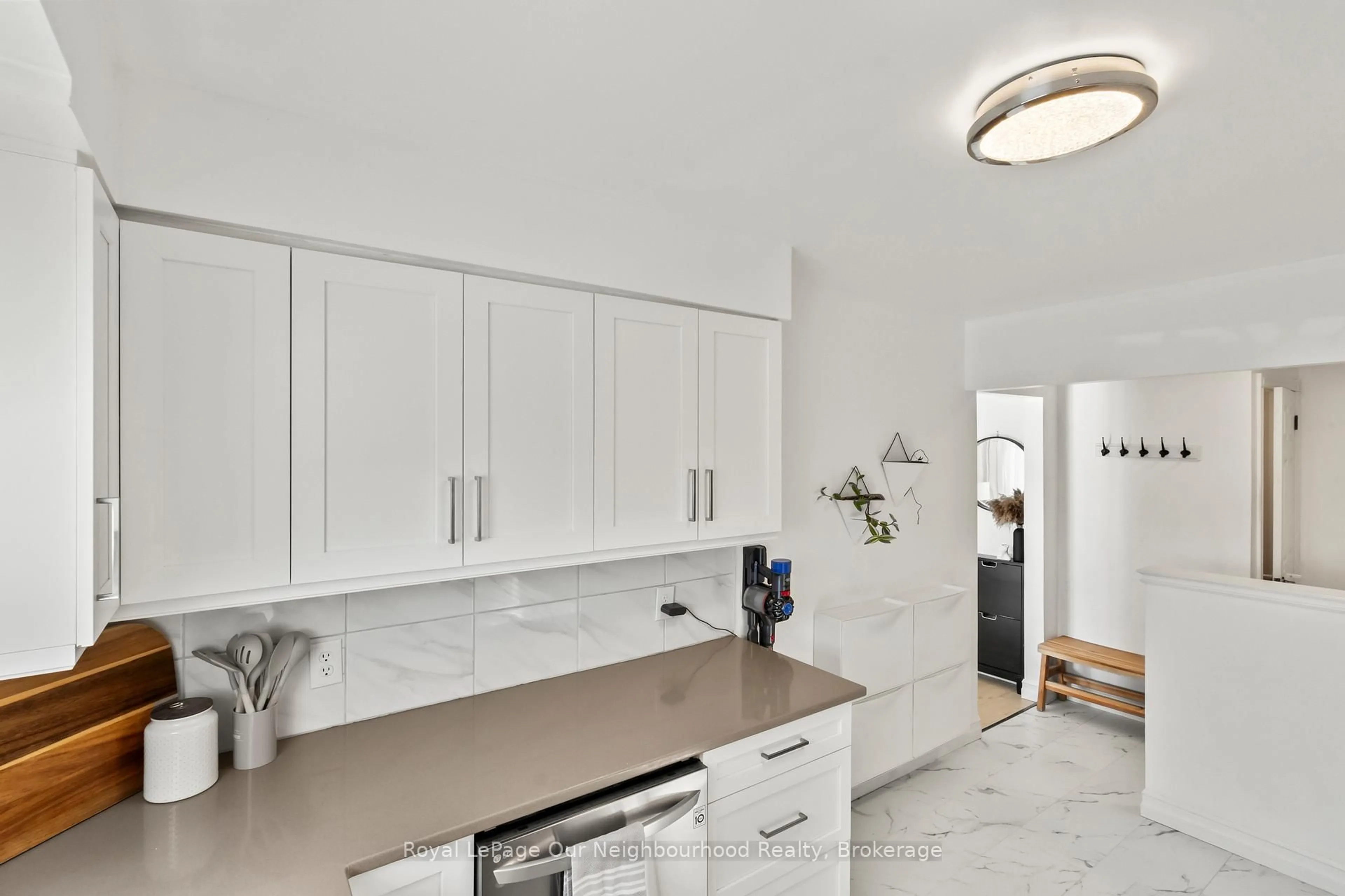 Contemporary kitchen, ceramic/tile floor for 494 Elgin St #18, Cobourg Ontario K9A 4T6