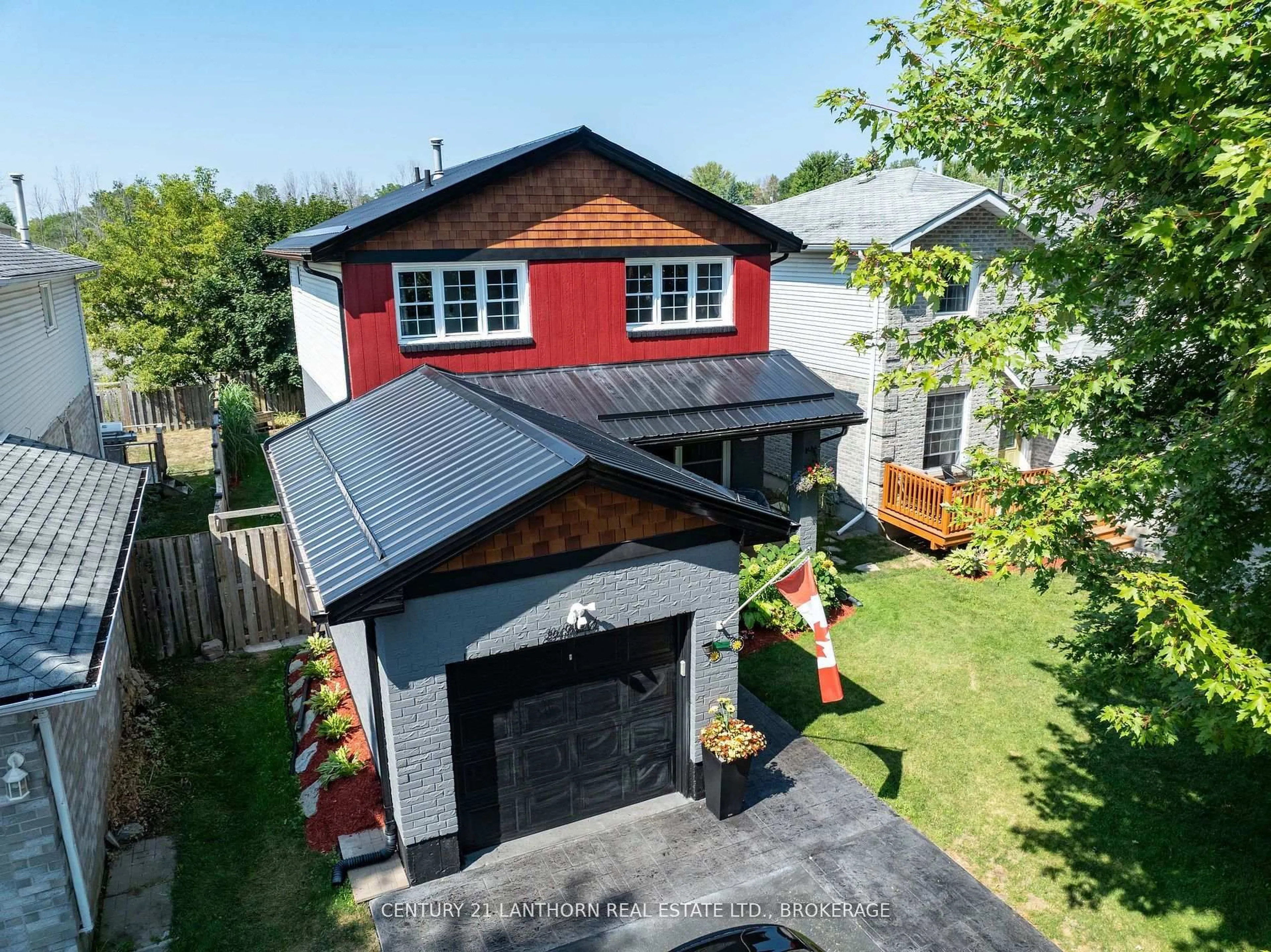 A pic from outside/outdoor area/front of a property/back of a property/a pic from drone, street for 394 Ginger St, Greater Napanee Ontario K7R 3X8