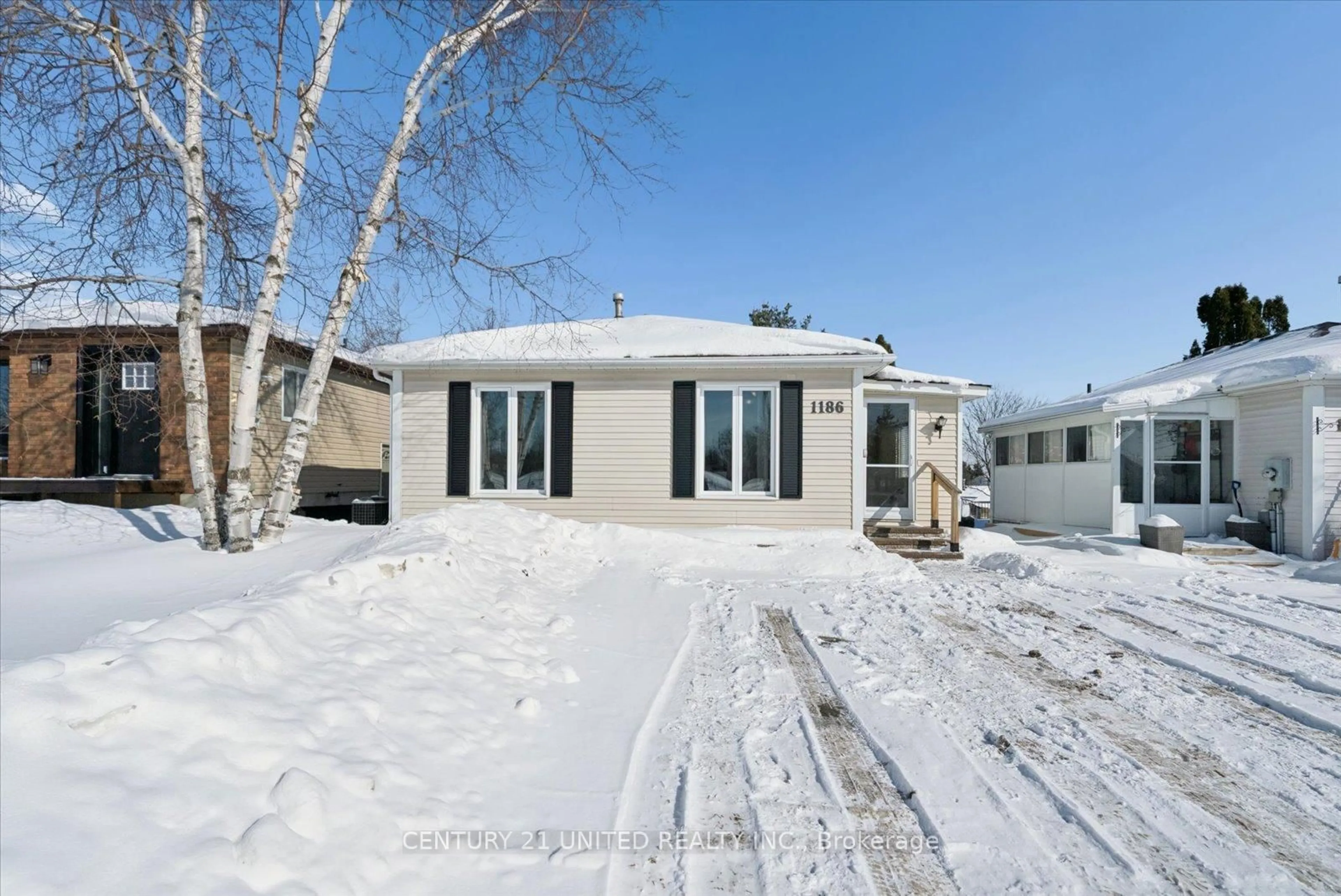 Unknown for 1186 Neptune St, Peterborough Ontario K9H 7M6