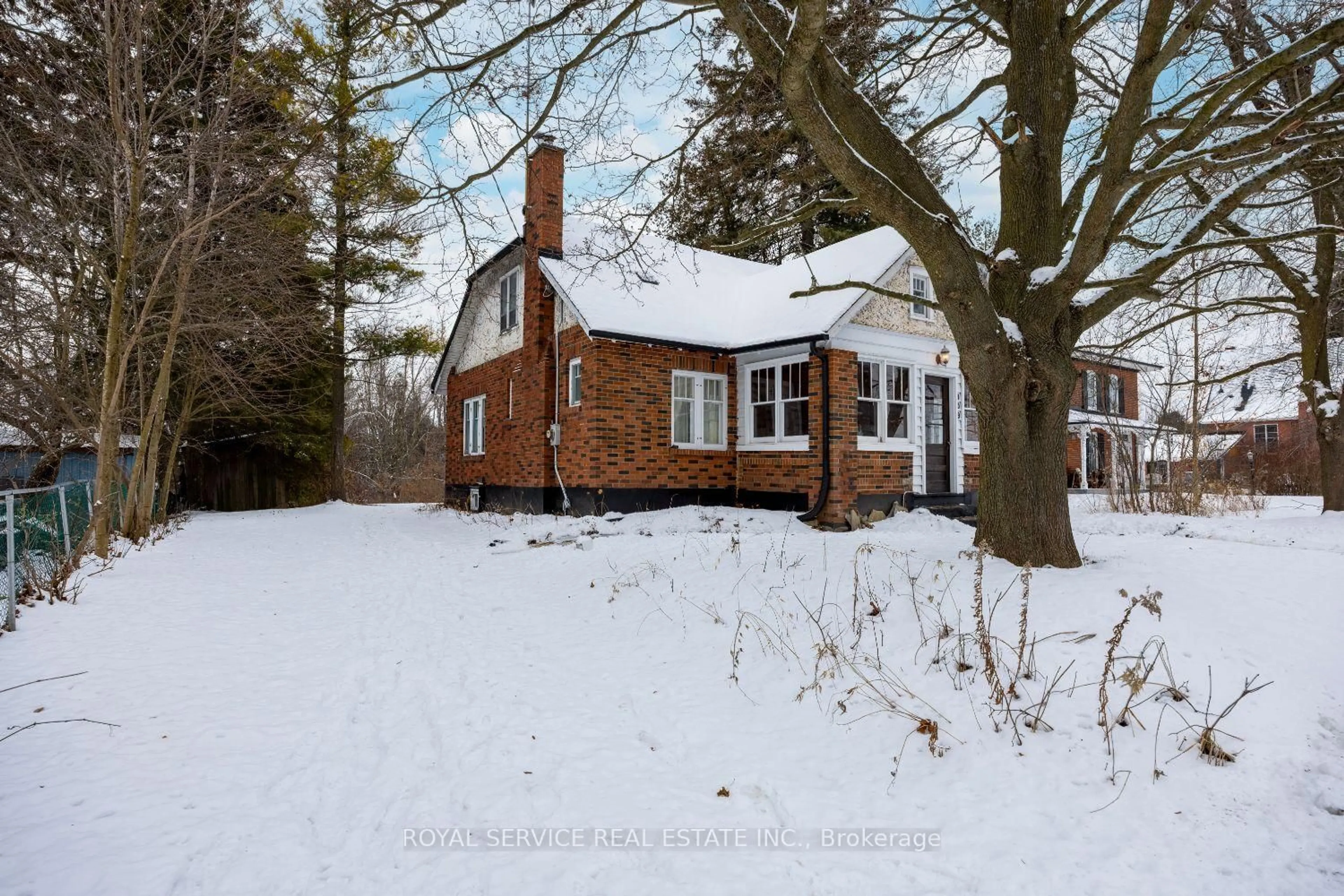 A pic from outside/outdoor area/front of a property/back of a property/a pic from drone, unknown for 909 7A Highway, Cavan Monaghan Ontario L0A 1C0