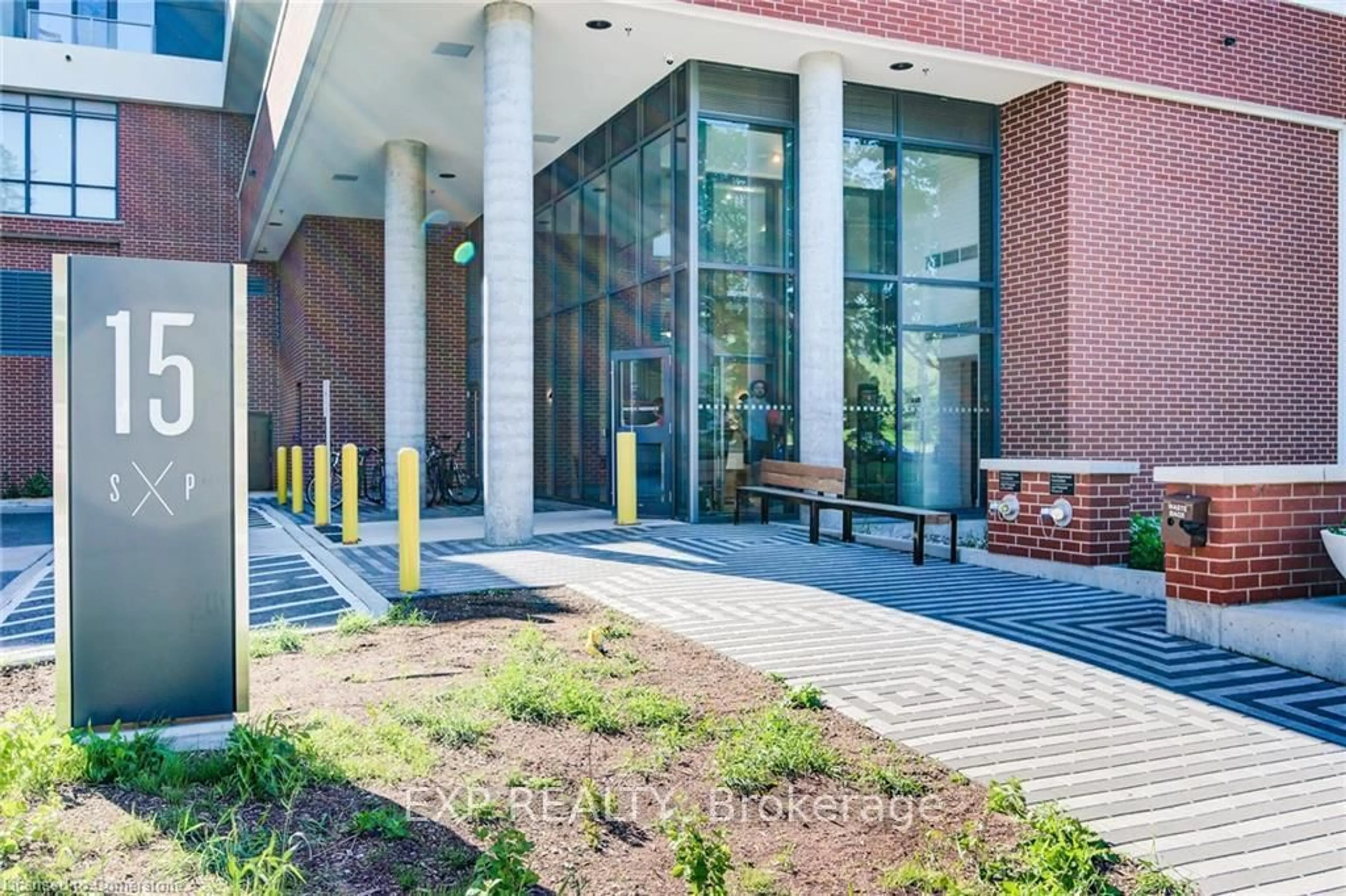 Unknown for 5 WELLINGTON St #1511, Kitchener Ontario N2G 0E3