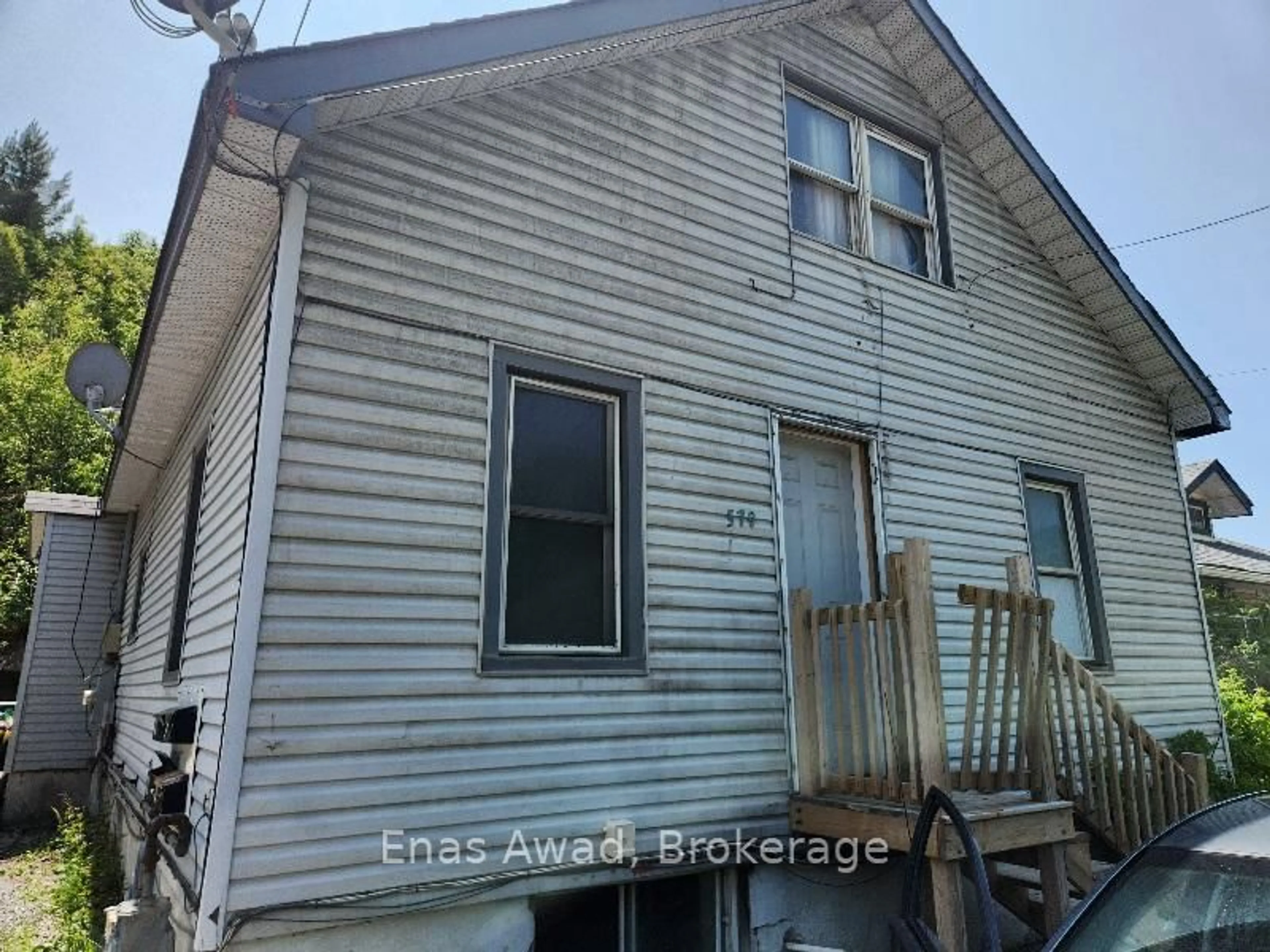 Unknown for 579 Kingsway Way, Greater Sudbury Ontario P3B 2E4