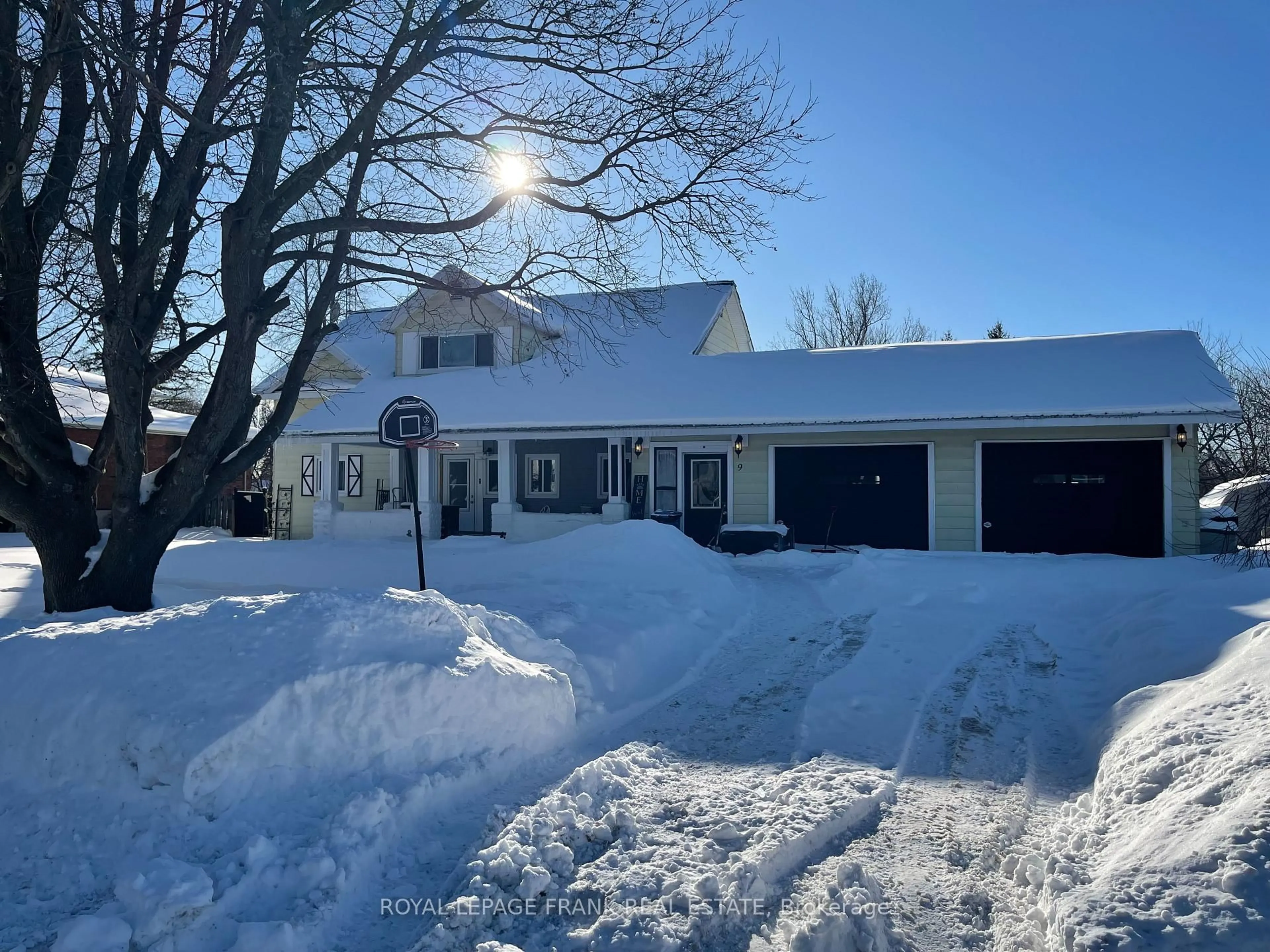 A pic from outside/outdoor area/front of a property/back of a property/a pic from drone, street for 9 Parliament St, Cramahe Ontario K0K 1S0