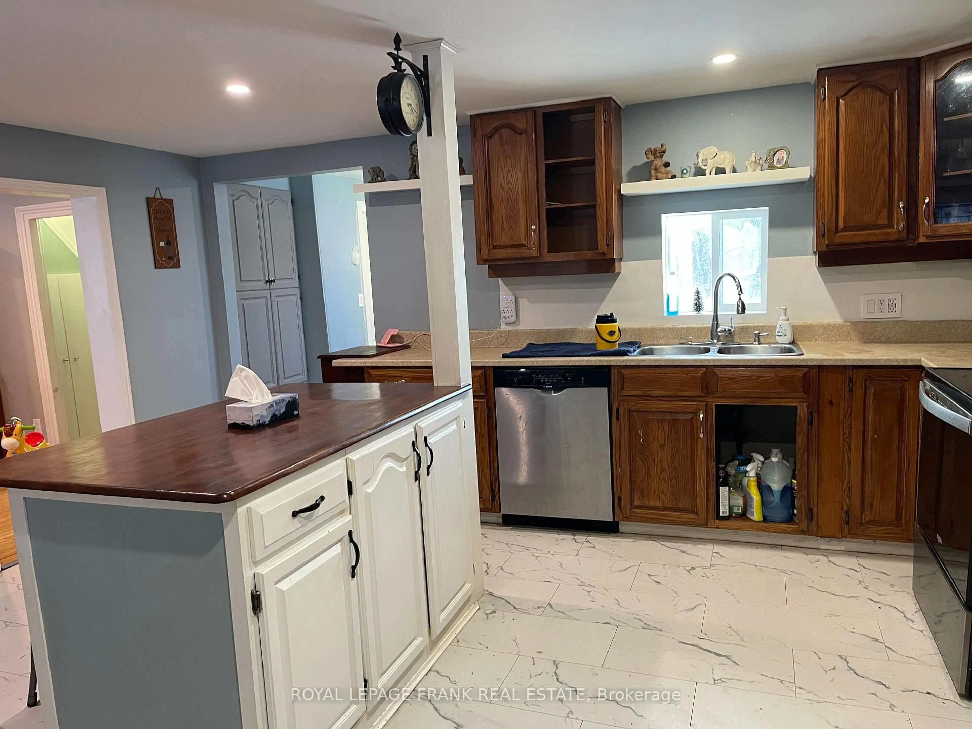 Open concept kitchen, ceramic/tile floor for 9 Parliament St, Cramahe Ontario K0K 1S0
