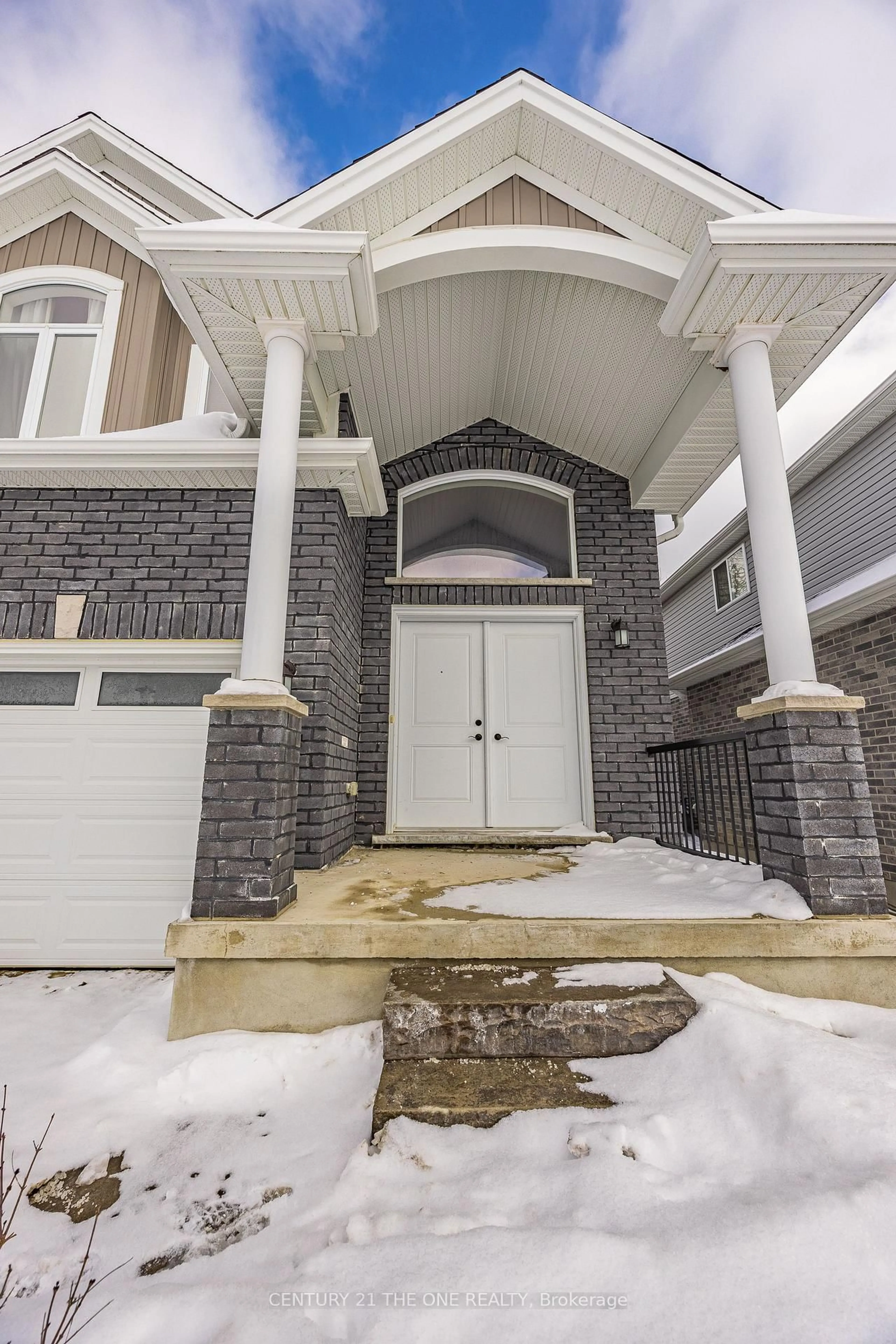 Unknown for 471 Sophia Cres, London North Ontario N6G 0T5