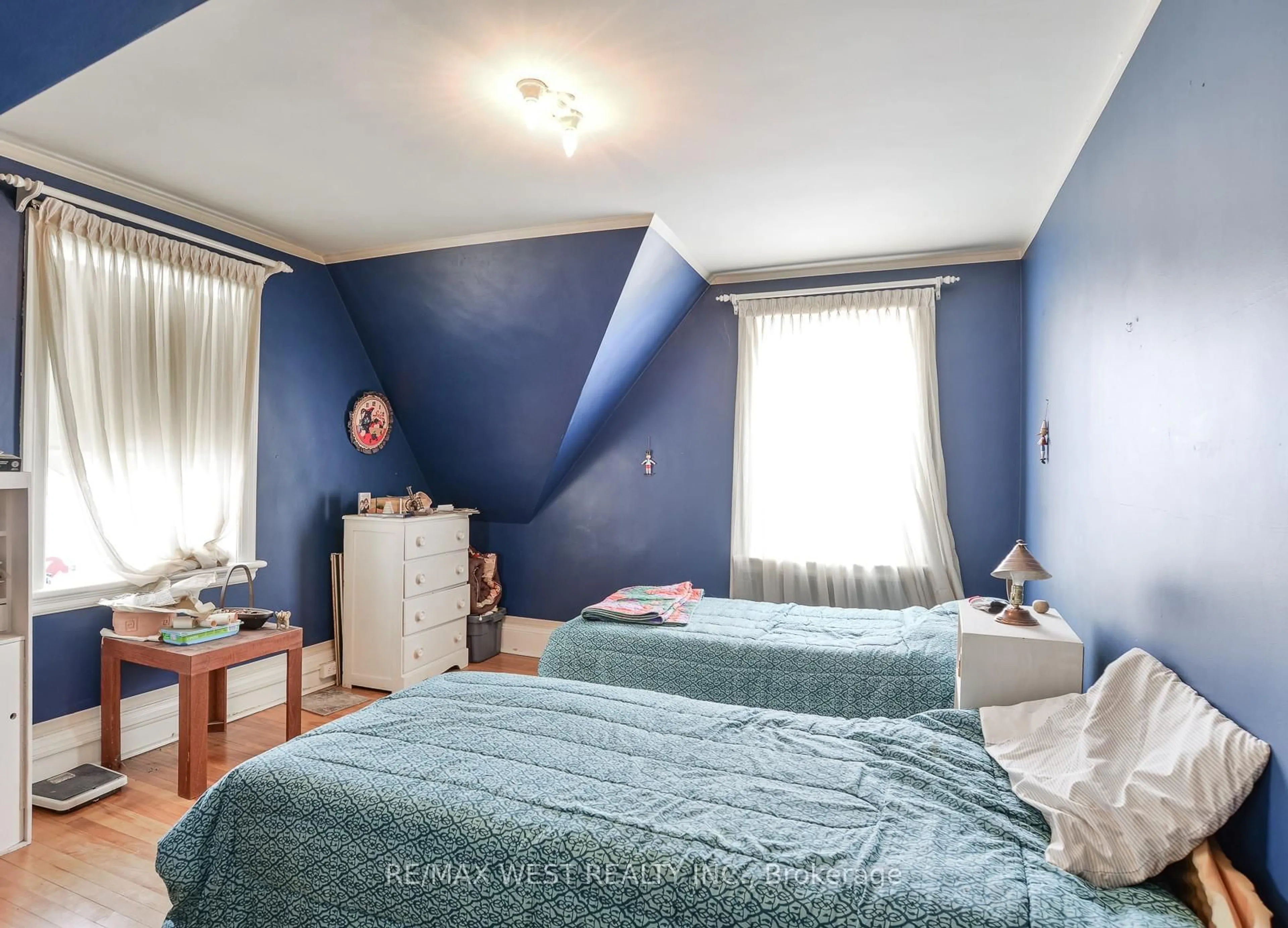 Bedroom with bed, unknown for 11 Short St, Kawartha Lakes Ontario K0M 1N0