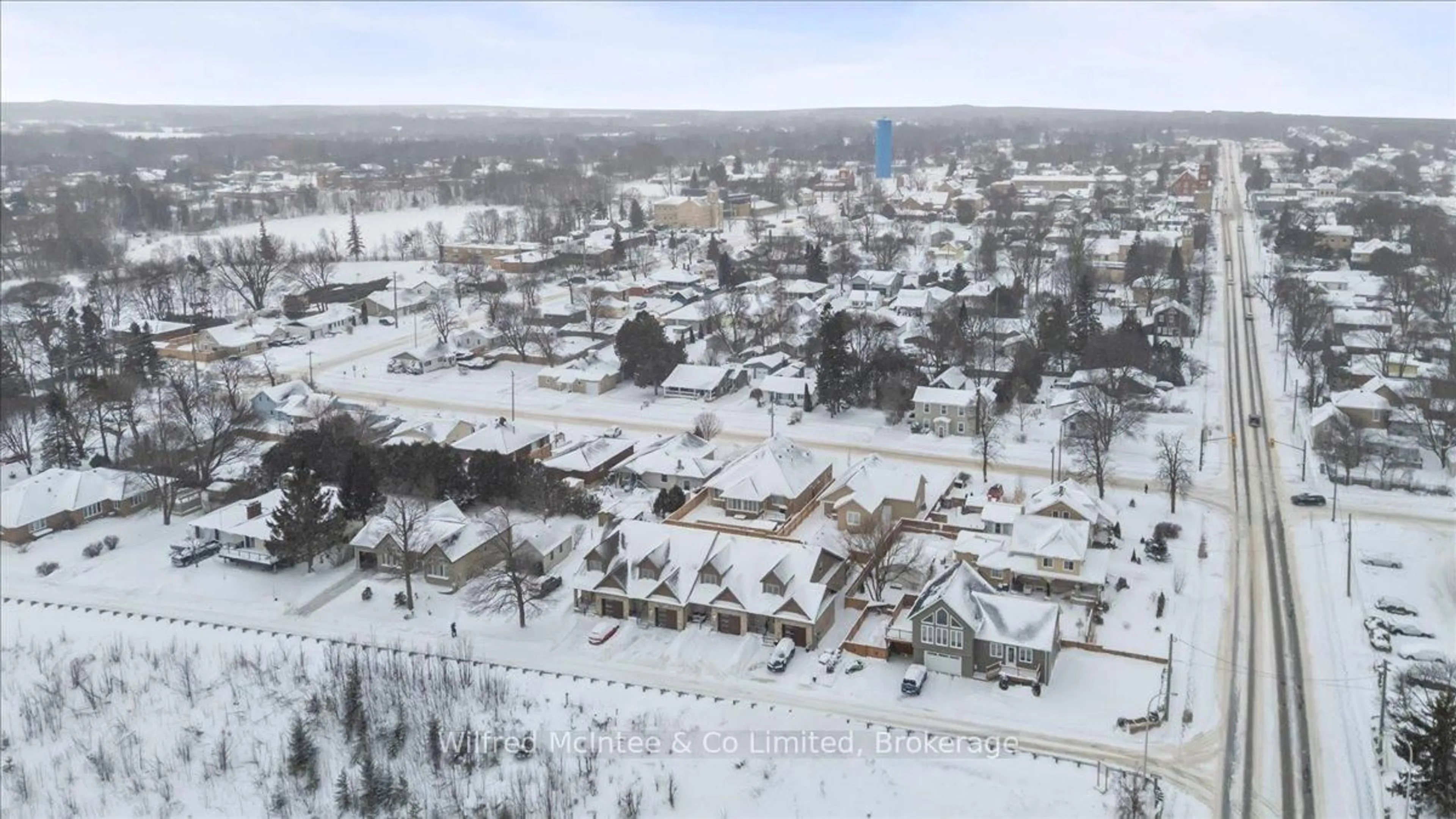 A pic from outside/outdoor area/front of a property/back of a property/a pic from drone, street for 227 Saugeen St, Saugeen Shores Ontario N0H 2L0