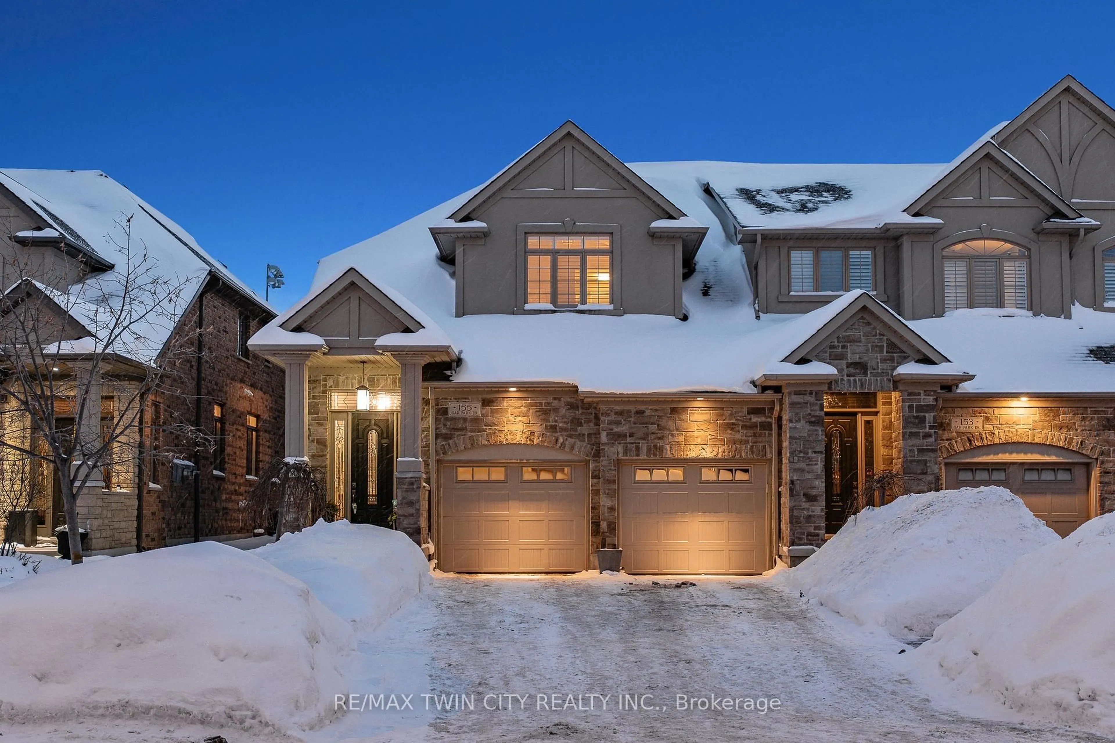 Home with brick exterior material, street for 155 Oak Park Dr, Waterloo Ontario N2K 0B3