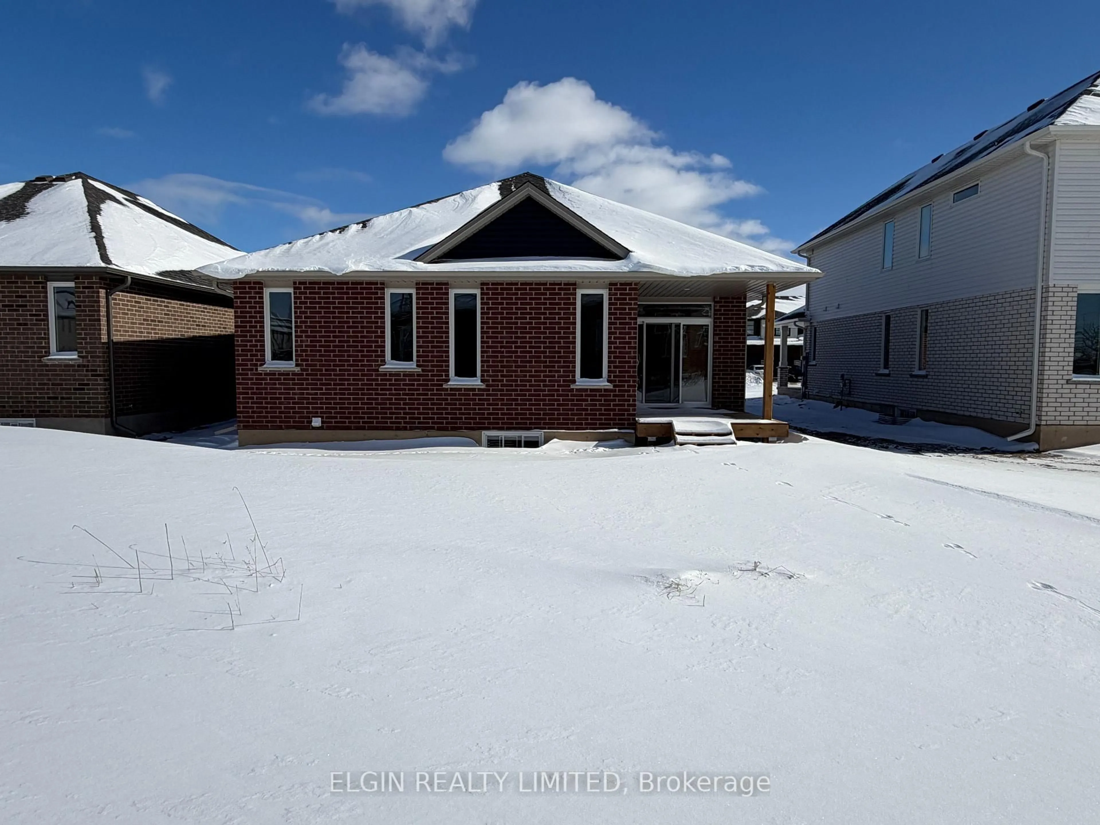 Unknown for 256 Renaissance Dr, St. Thomas Ontario N5R 0P9