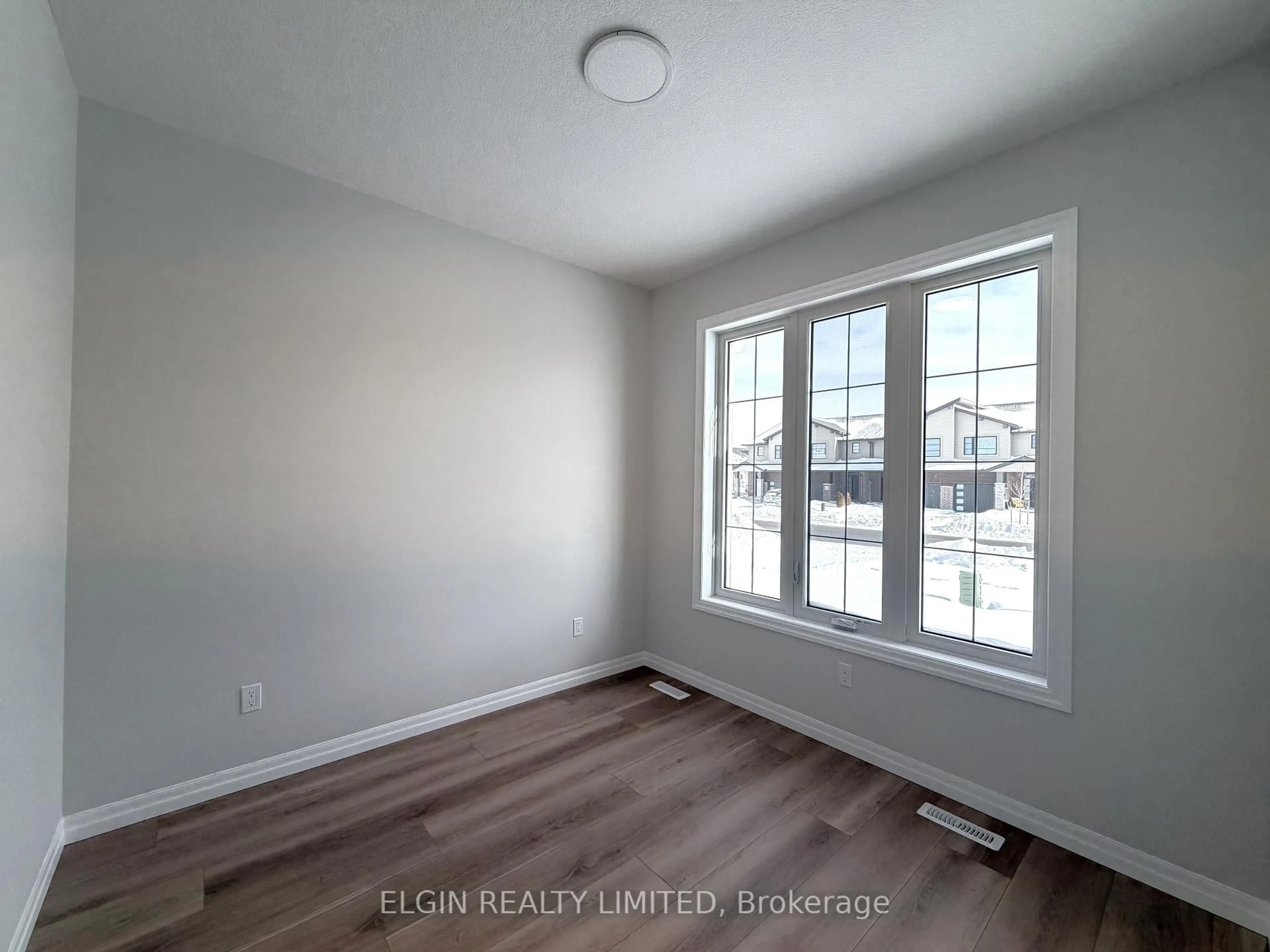 A pic of a room for 256 Renaissance Dr, St. Thomas Ontario N5R 0P9