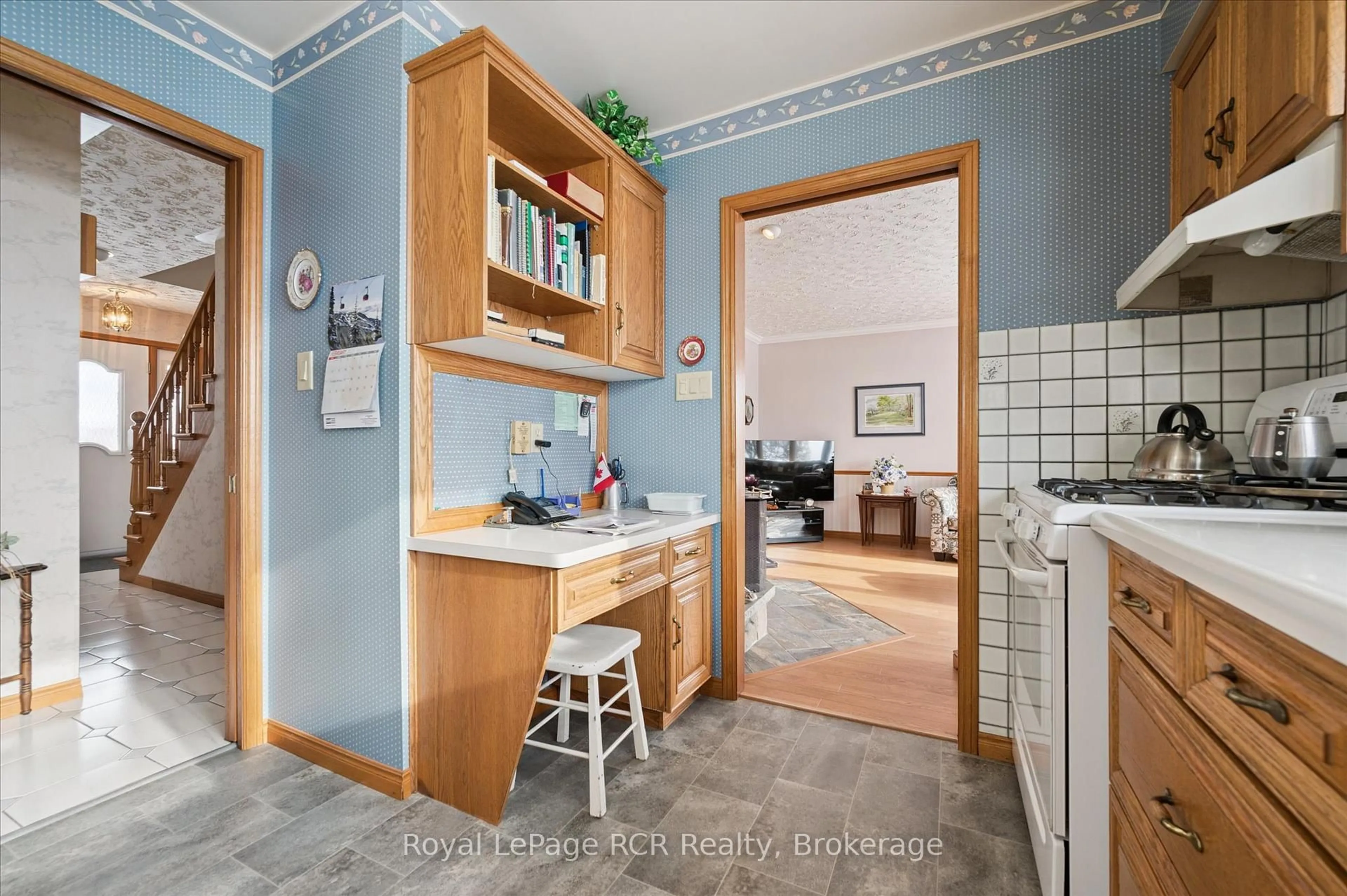 Standard kitchen, ceramic/tile floor for 5 Jackson Cres, North Perth Ontario N4W 1K2