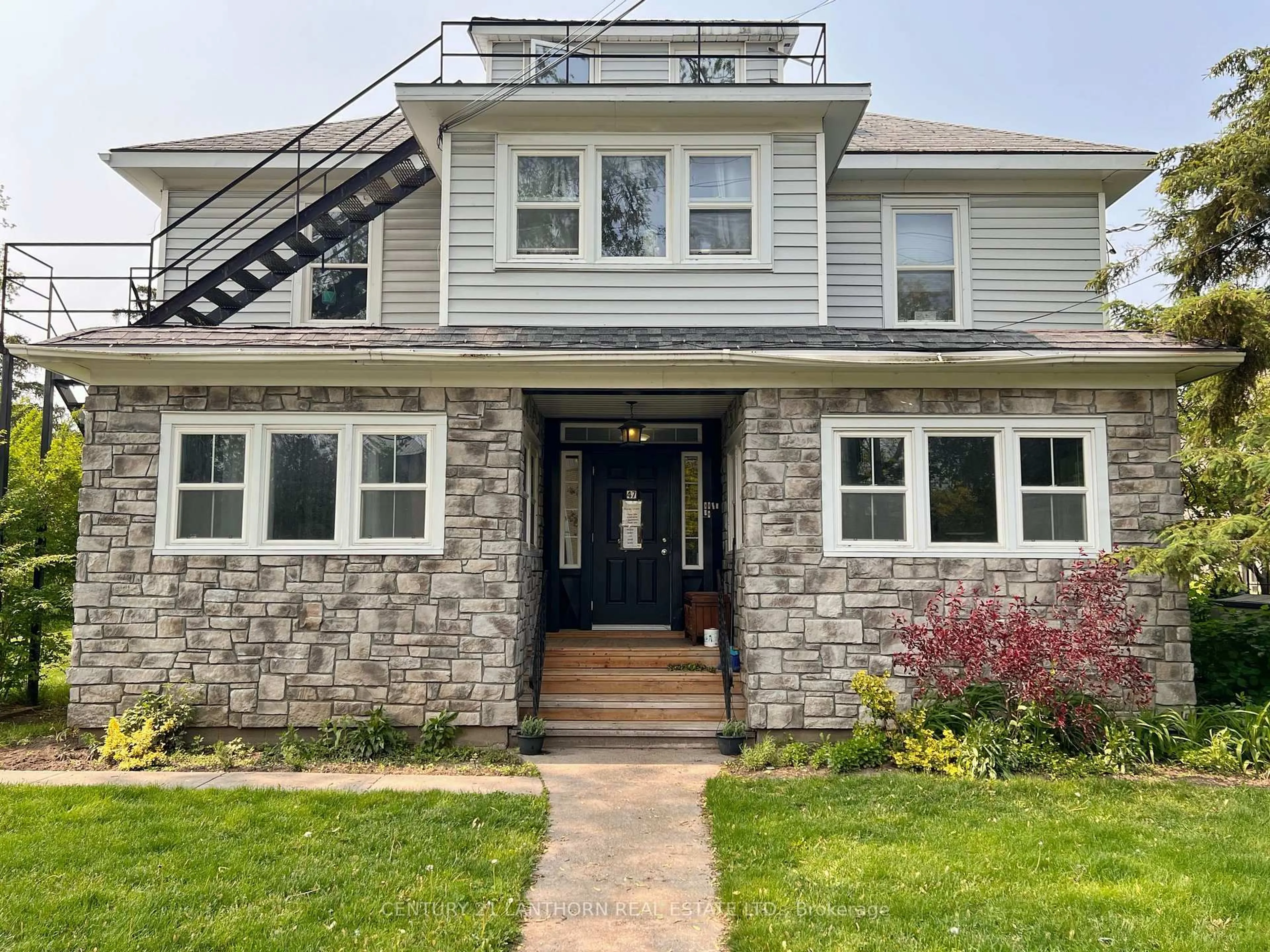 Home with brick exterior material, street for 47 King St, Prince Edward County Ontario K0K 2T0