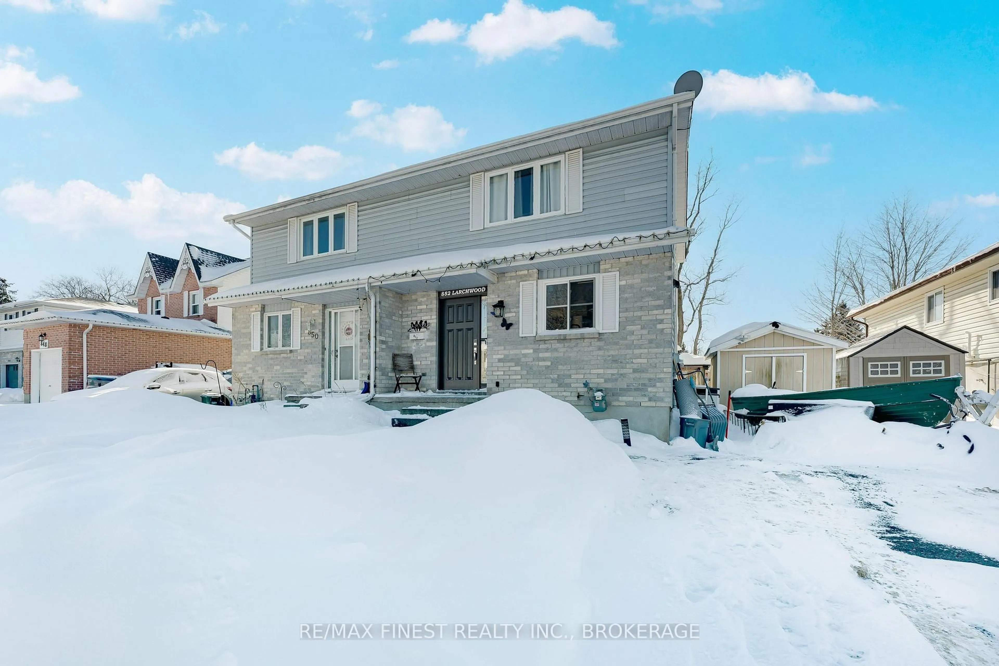 A pic from outside/outdoor area/front of a property/back of a property/a pic from drone, street for 852 Larchwood Cres, Kingston Ontario K7P 2P9